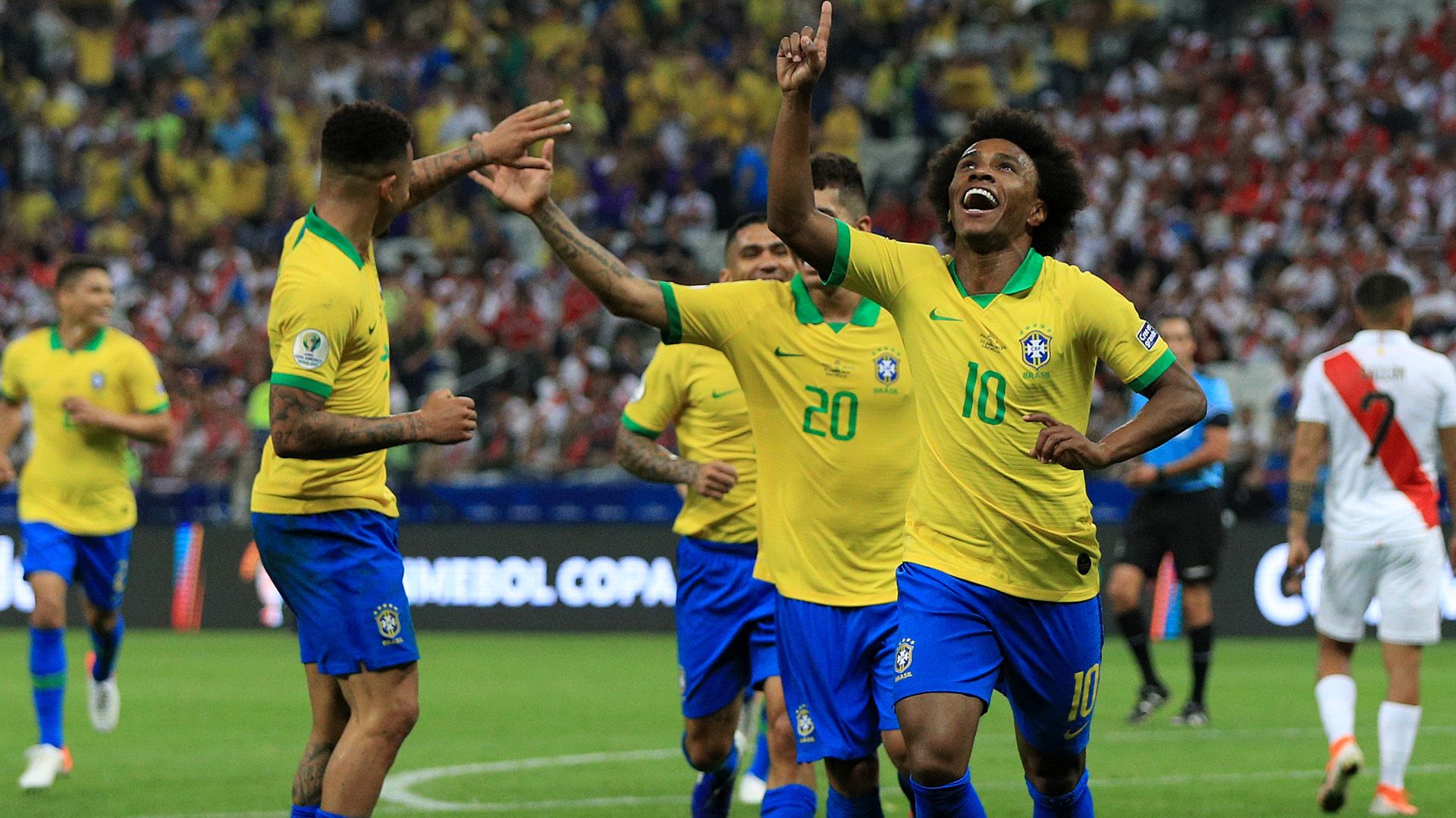 Willian Brasil Peru Copa América 22062019