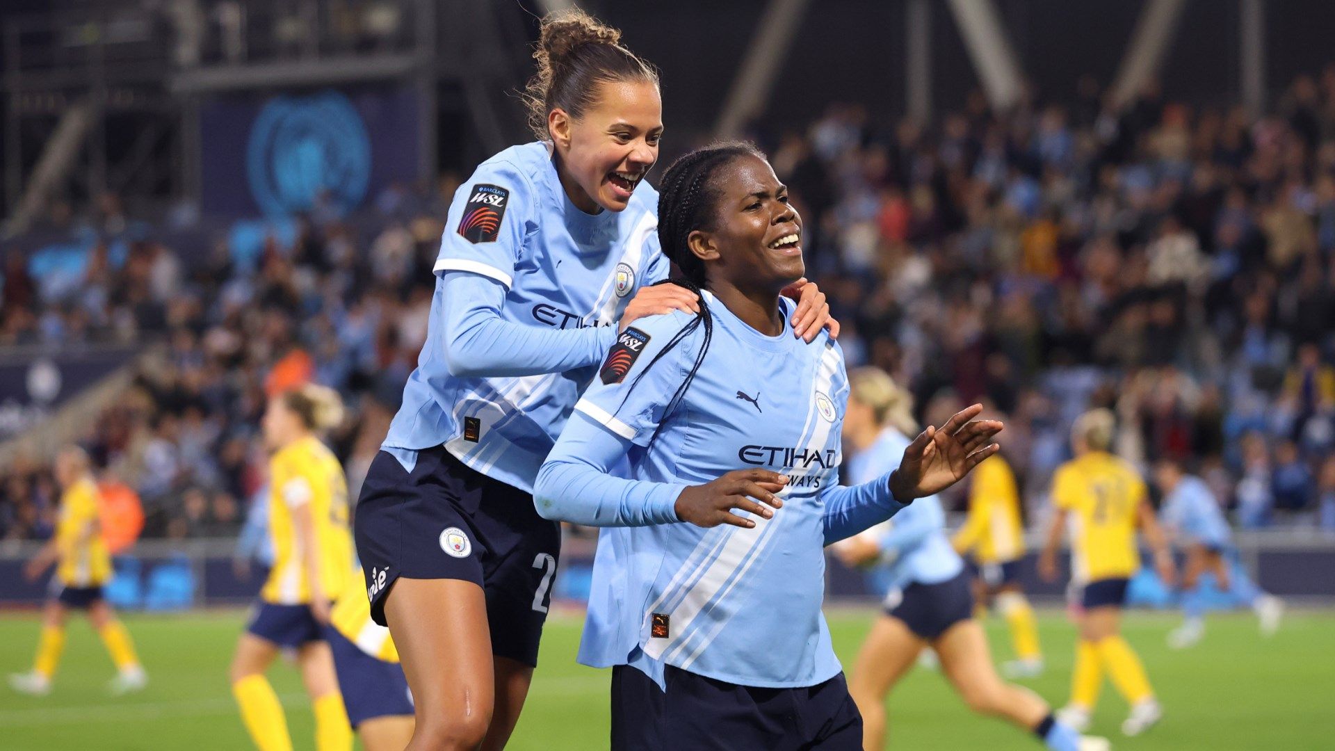 Iman Beney Khadija Shaw Man City Women 2025-26