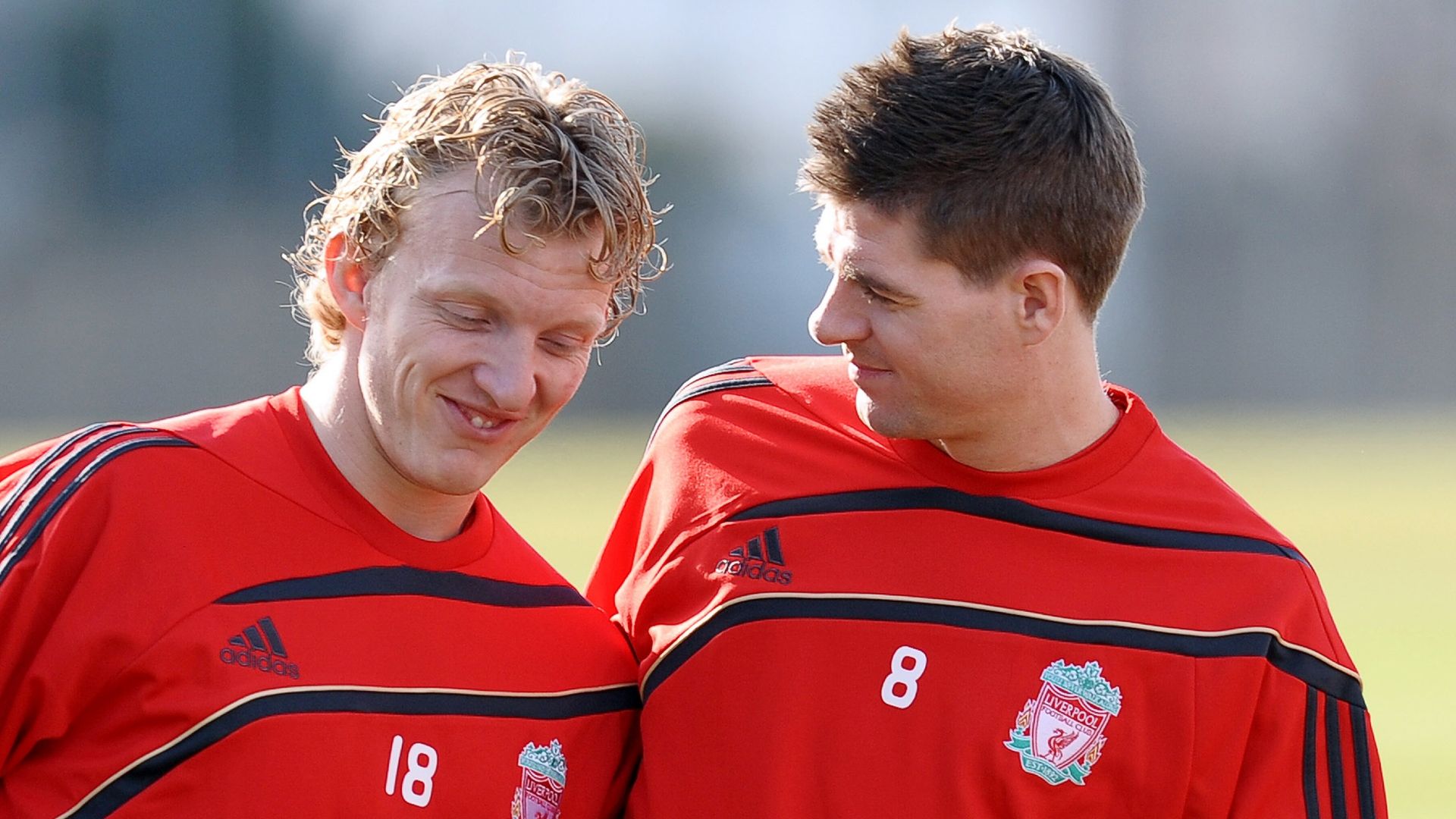 Dirk Kuyt Steven Gerrard Liverpool 2010