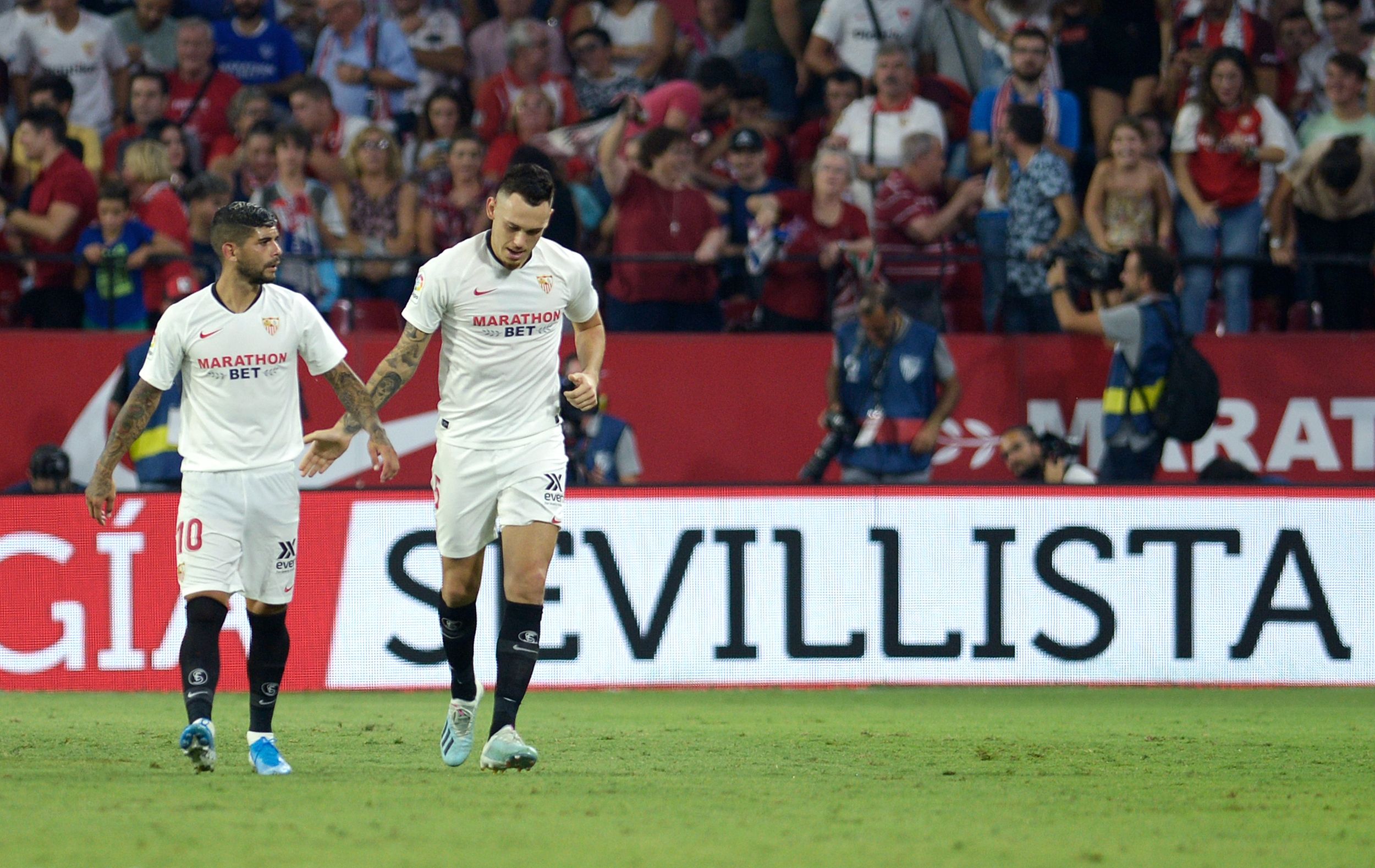 Ocampos Banega Sevilla Real Sociedad LaLiga