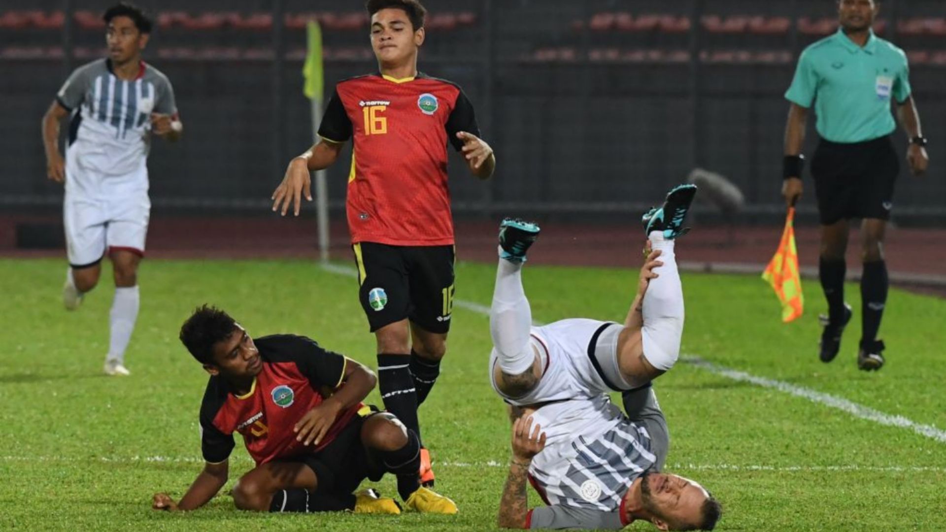 7d6a9848d441b930a6a50c13665be9f7d4f3833d