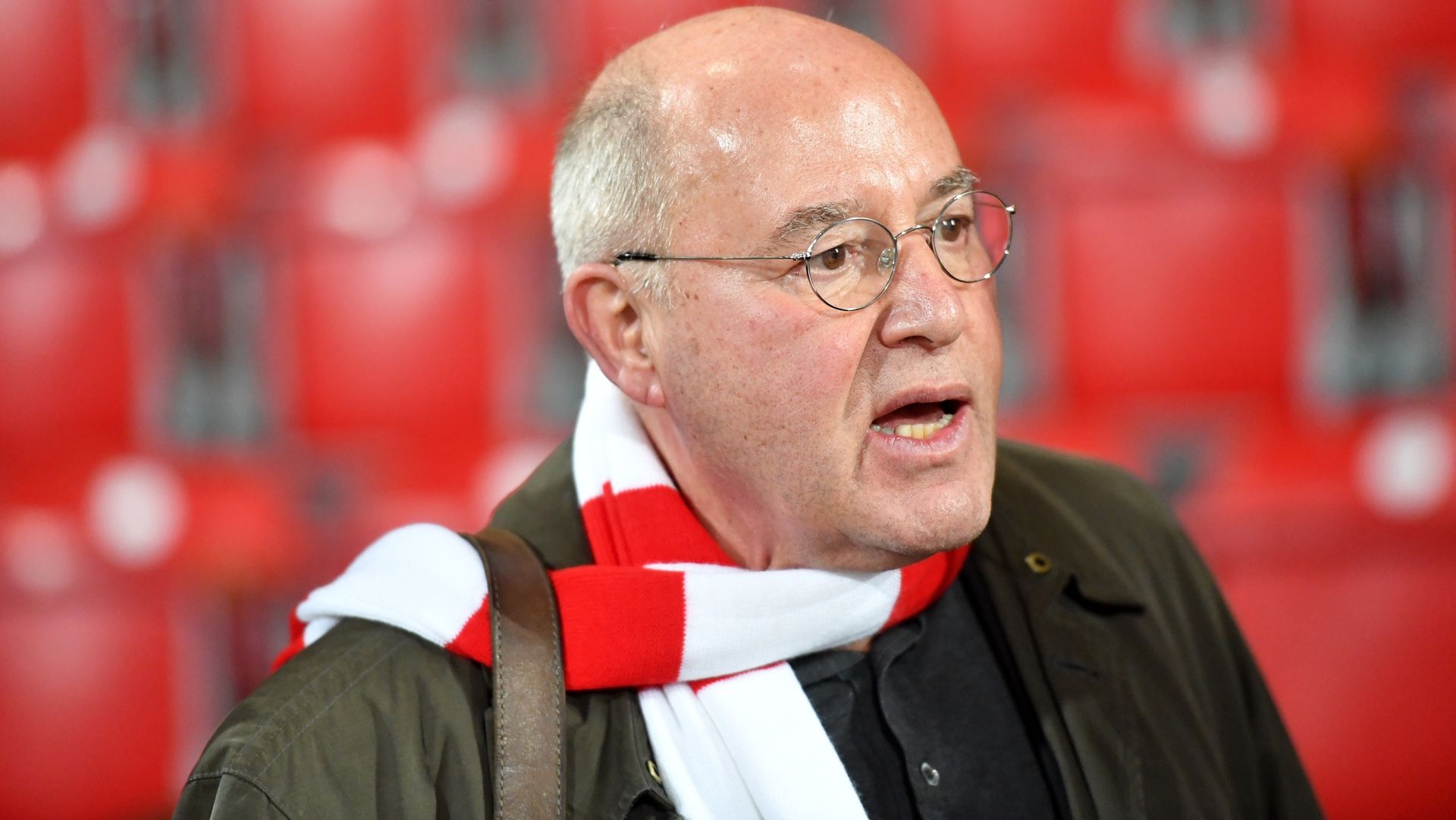ONLY GERMANY Gregor Gysi Union Berlin 2019