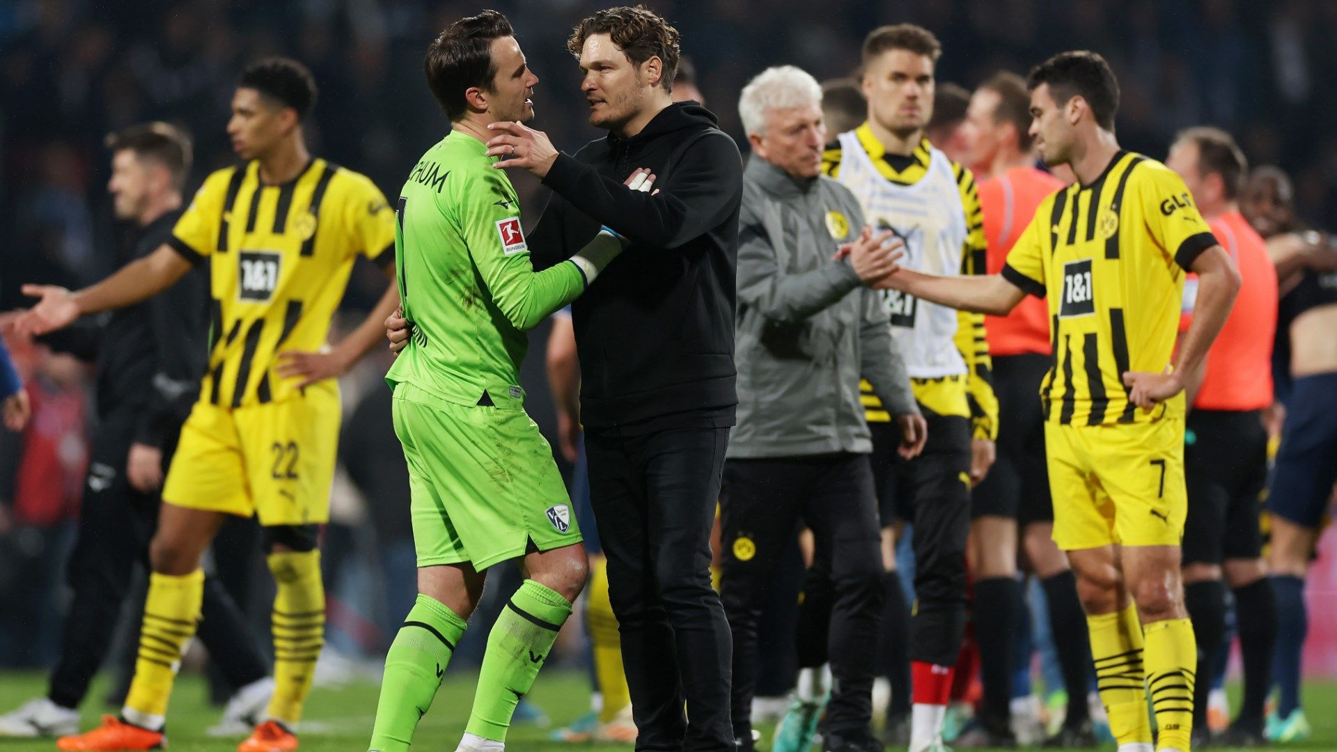 Manuel Riemann Edin Terzic Bochum Borussia Dortmund 2022