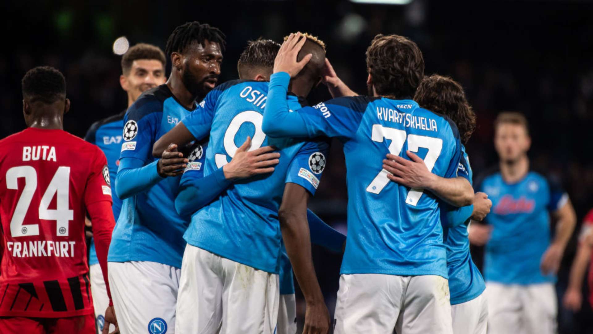 Nápoles vs. Eintracht Frankfurt