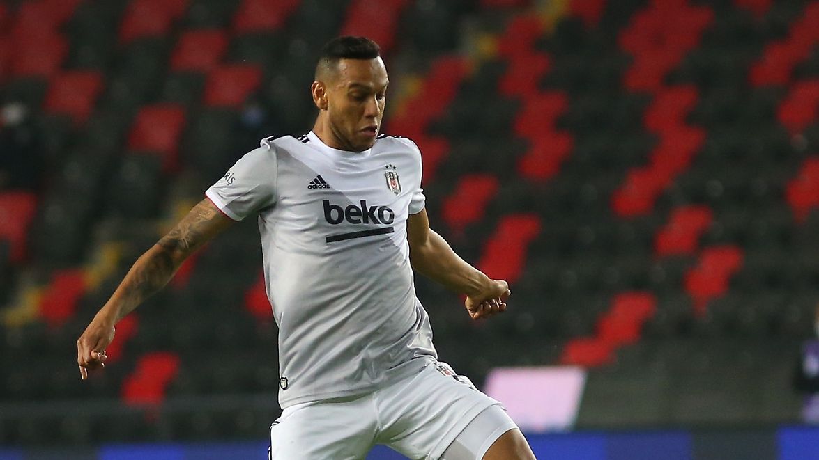 Josef De Souza Besiktas