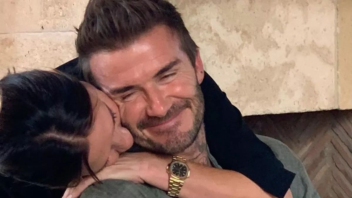 'My knight in shining armour' - Victoria Beckham pays loved-up tribute to husband 'Sir David' with emotional post after Man Utd & England legend receives knighthood | Goal.com UK