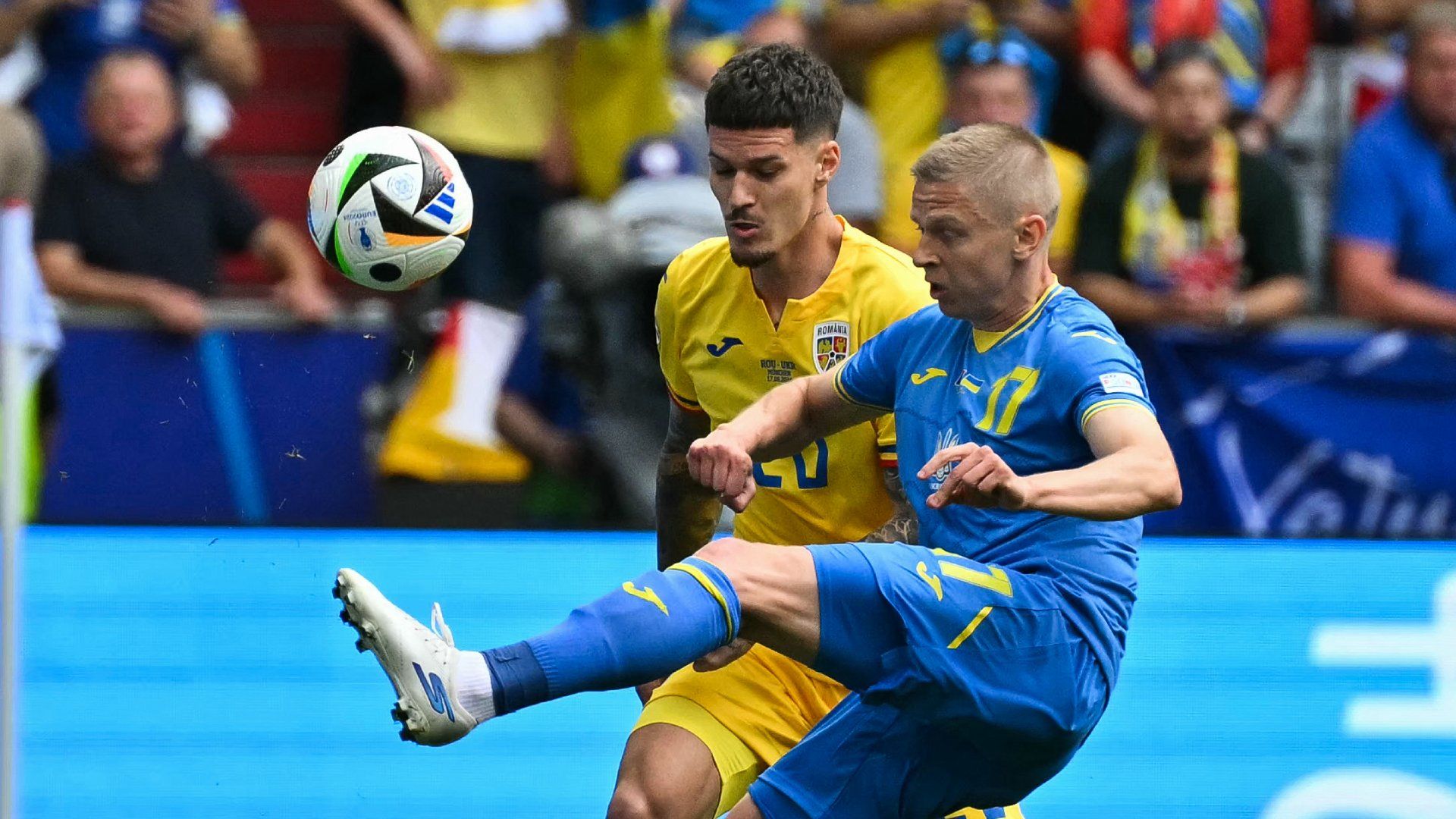 Oleksandr Zinchenko Dennis Man Romania Ukraine 2024