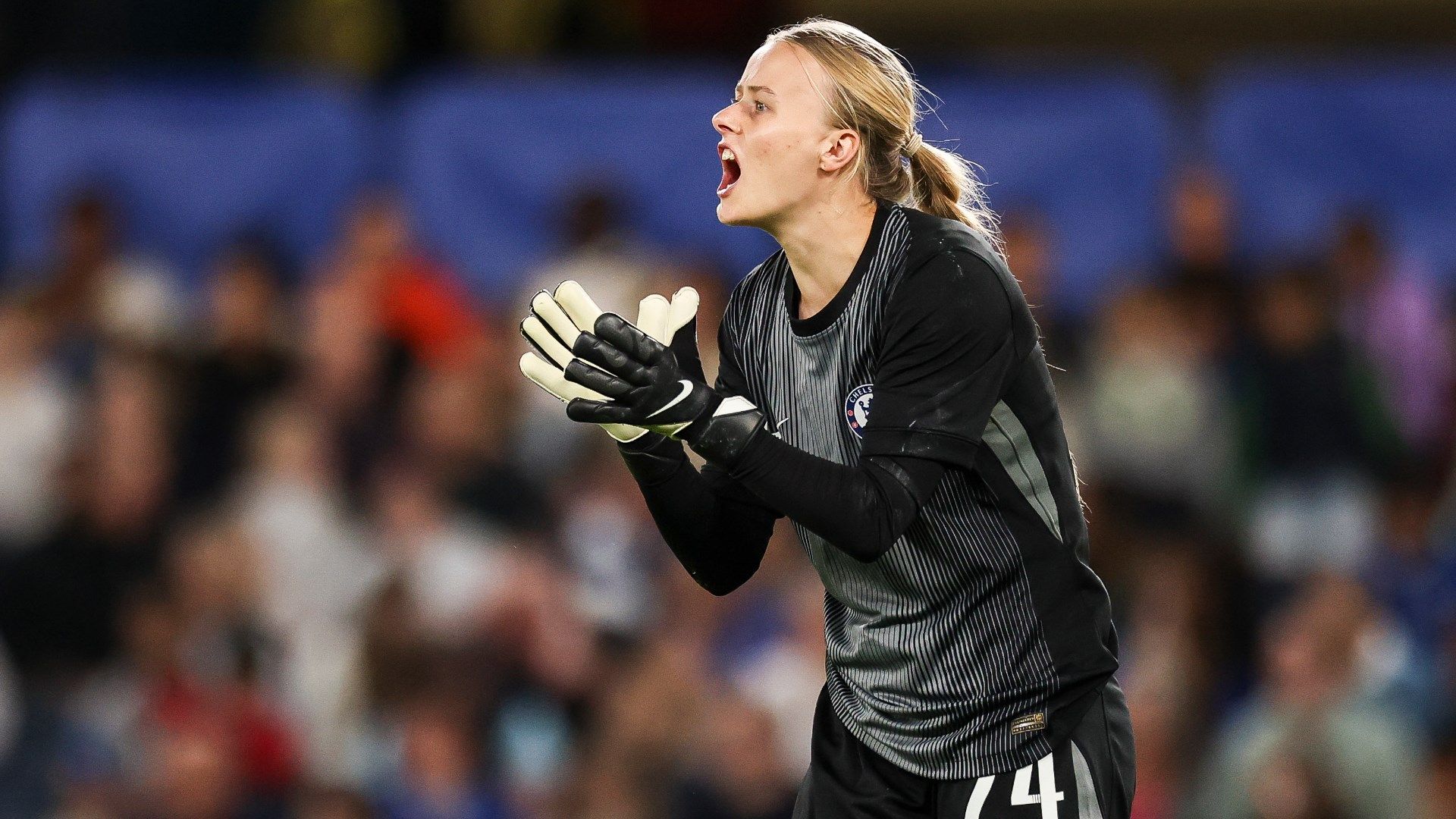 Hannah Hampton Chelsea Women 2025-26