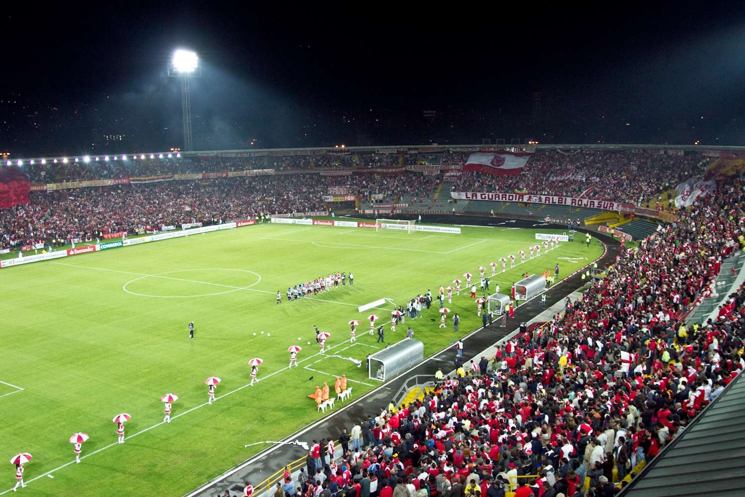 Hinchas Santa Fe - Estadio El Campín