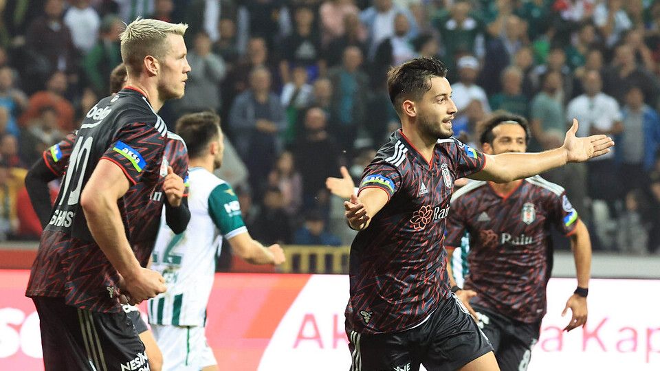 Tayyip Talha Sanuc Goal Celebration Besiktas vs. Giresunspor 10/08/22