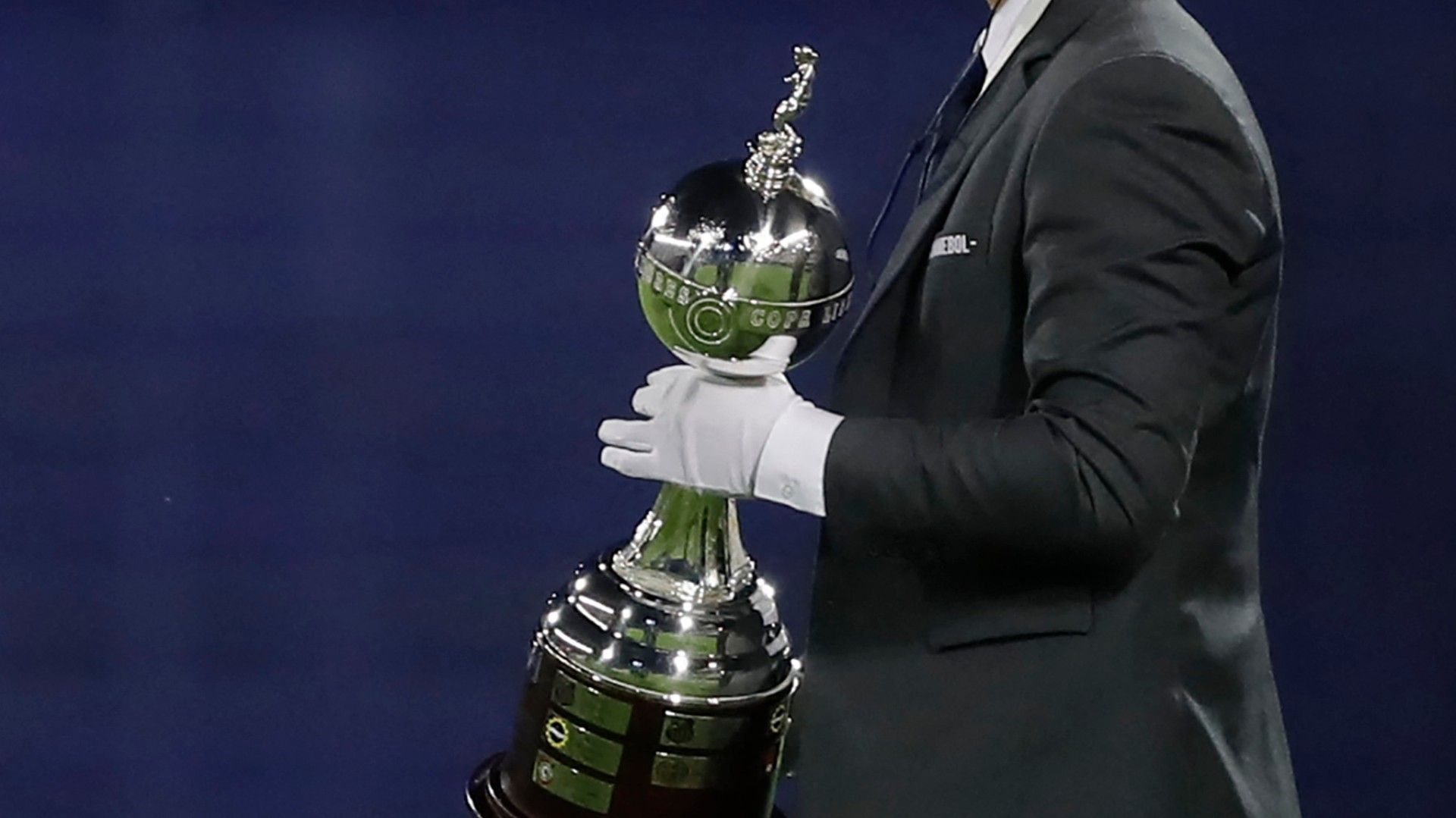 Libertadores feminina troféu 2021