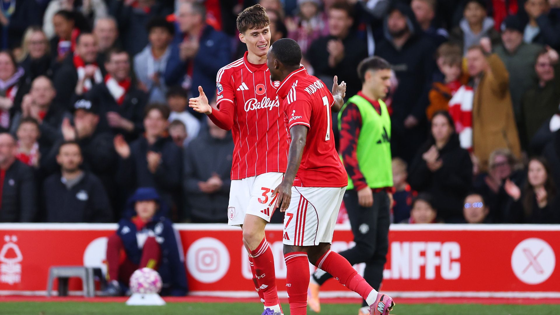 Nicolò Savona Nottingham Forest