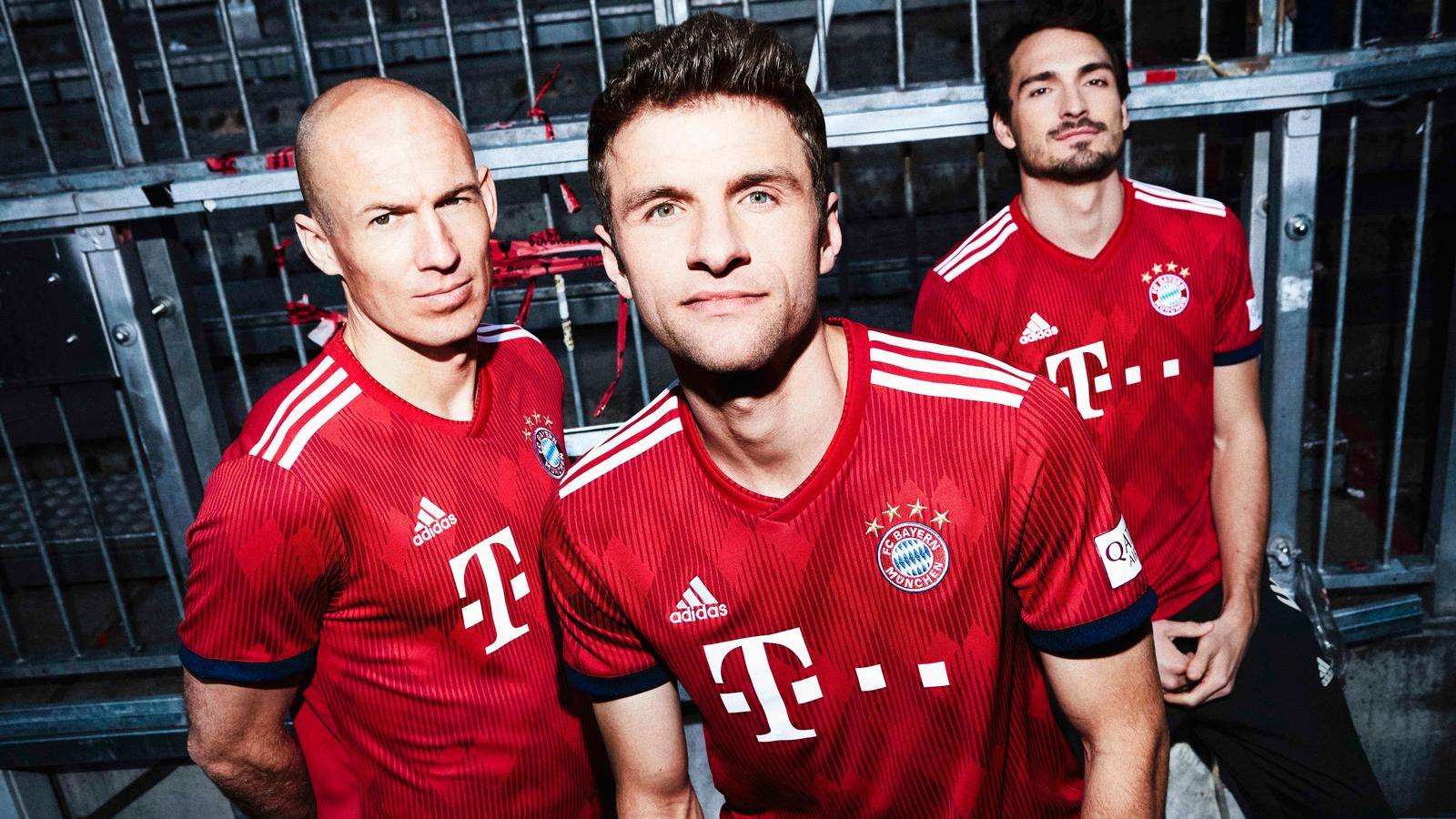 Bayern Munich - Home Kit 2018/19