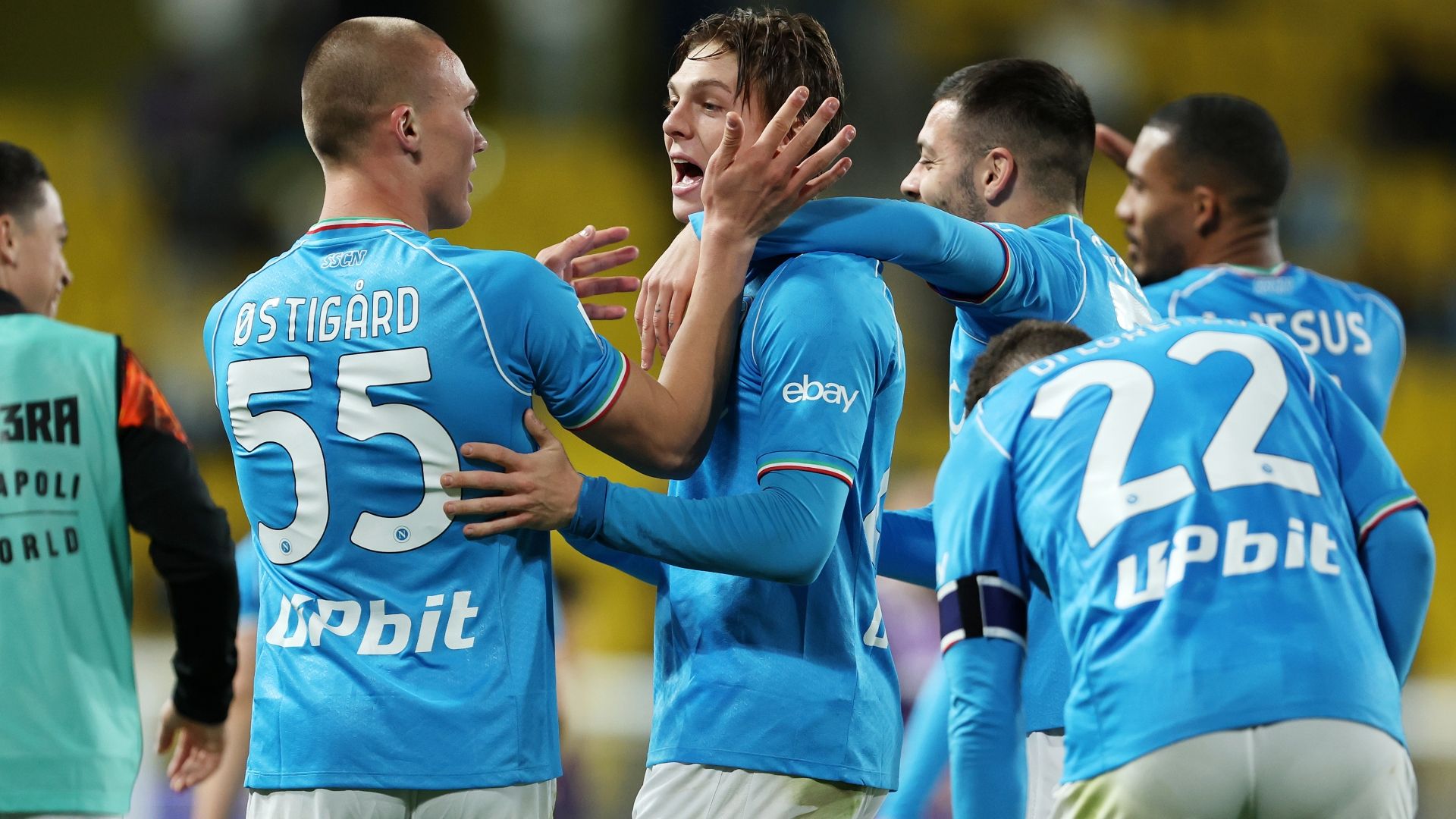 Napoli celebrates goal against Fiorentina