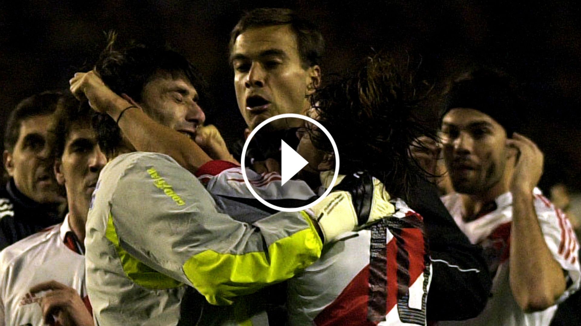 Video Gallardo Abbondanzieri Libertadores 2004