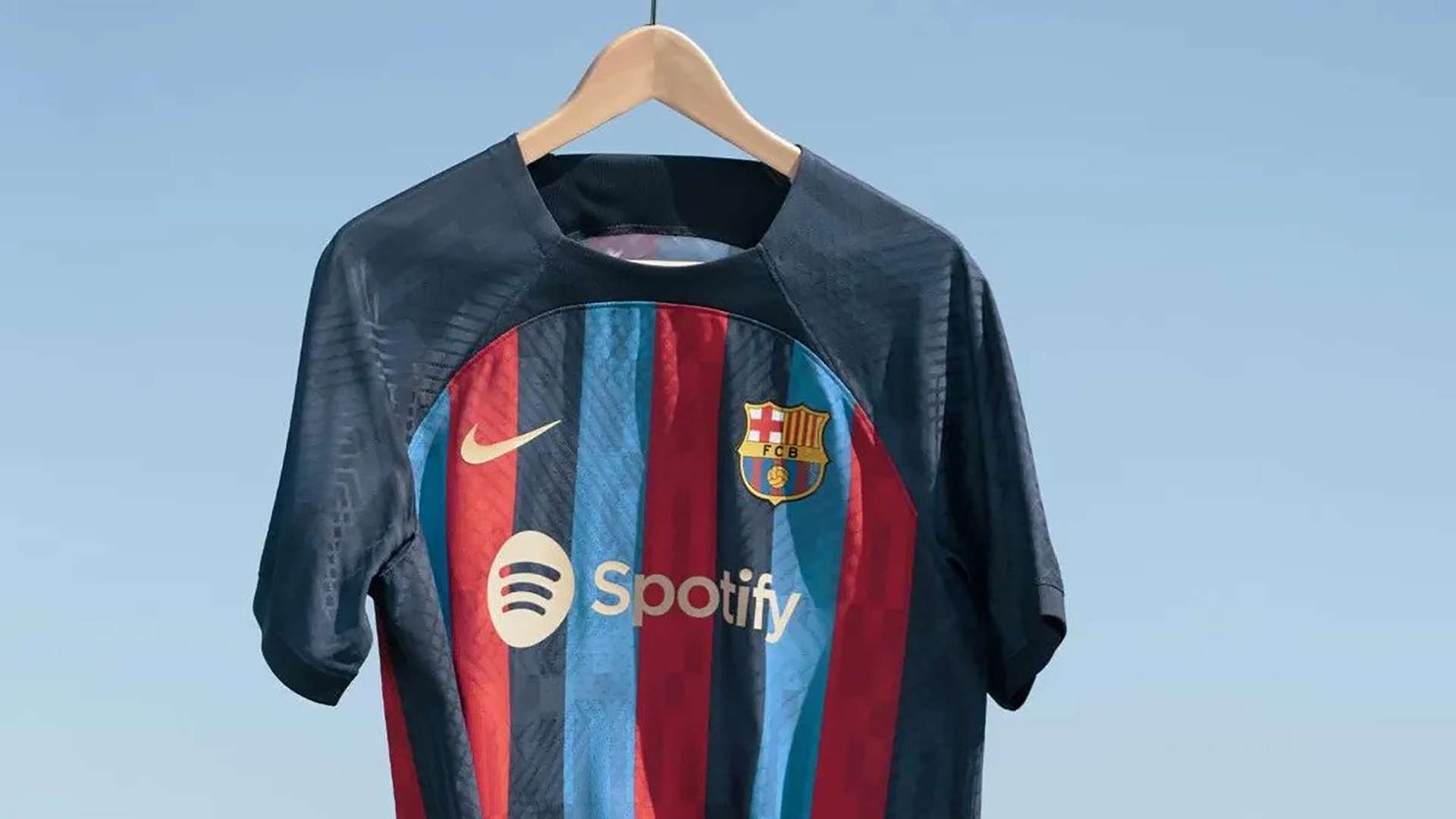 Barcelona 2022-23 home kit