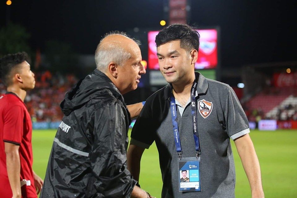 อเล็กซานเดร กามา