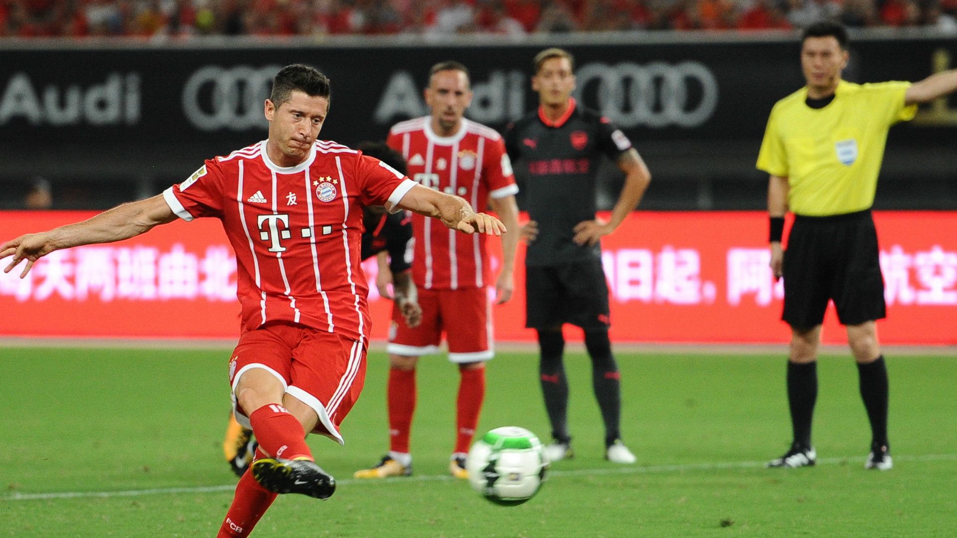 Robert Lewandowski Bayern Munich ICC