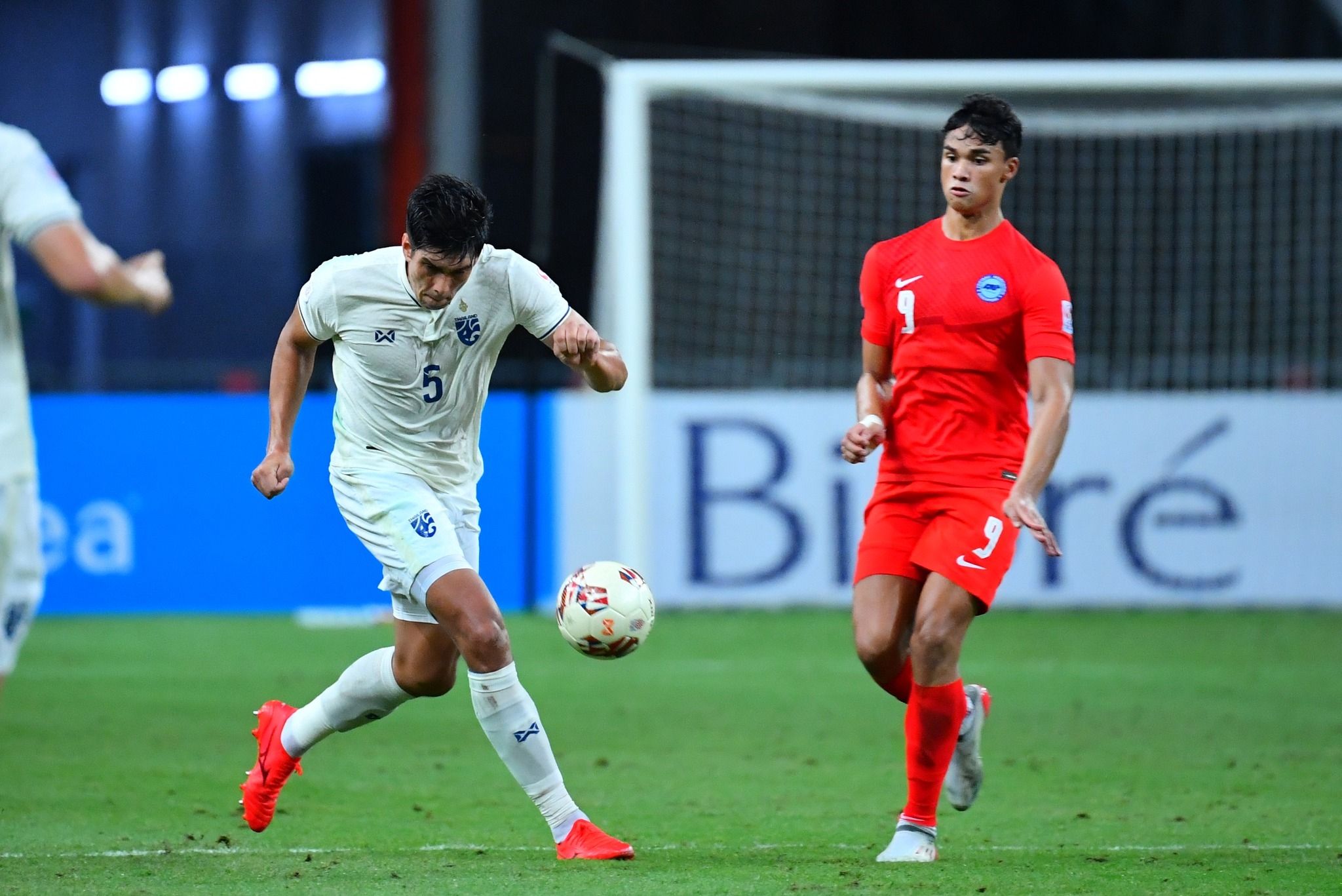 อิคห์ซาน ฟานดี้