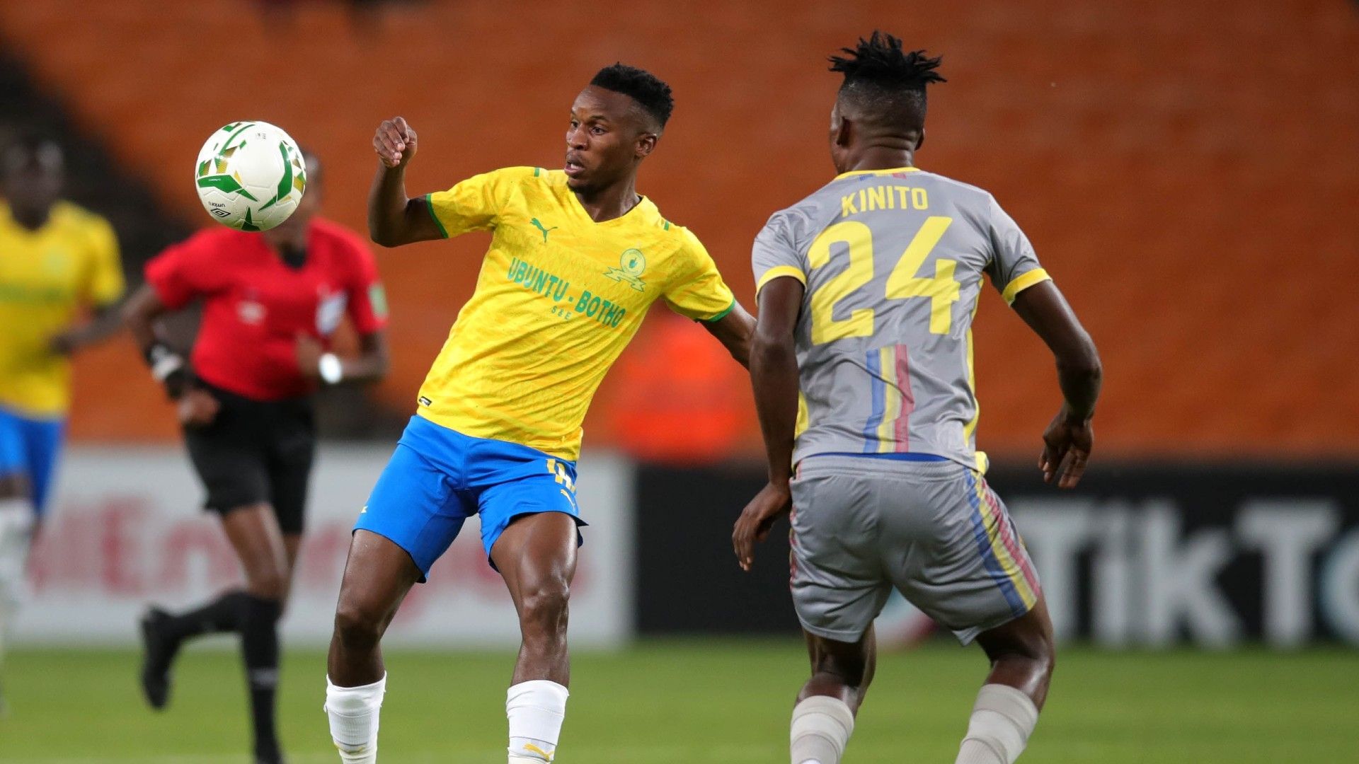 Themba Zwane, Mamelodi Sundowns & Kinito, Petro de Luanda, April 2022