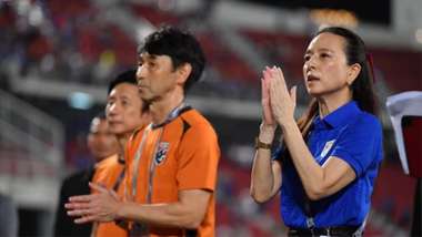 นวลพรรณ ล่ำซำ