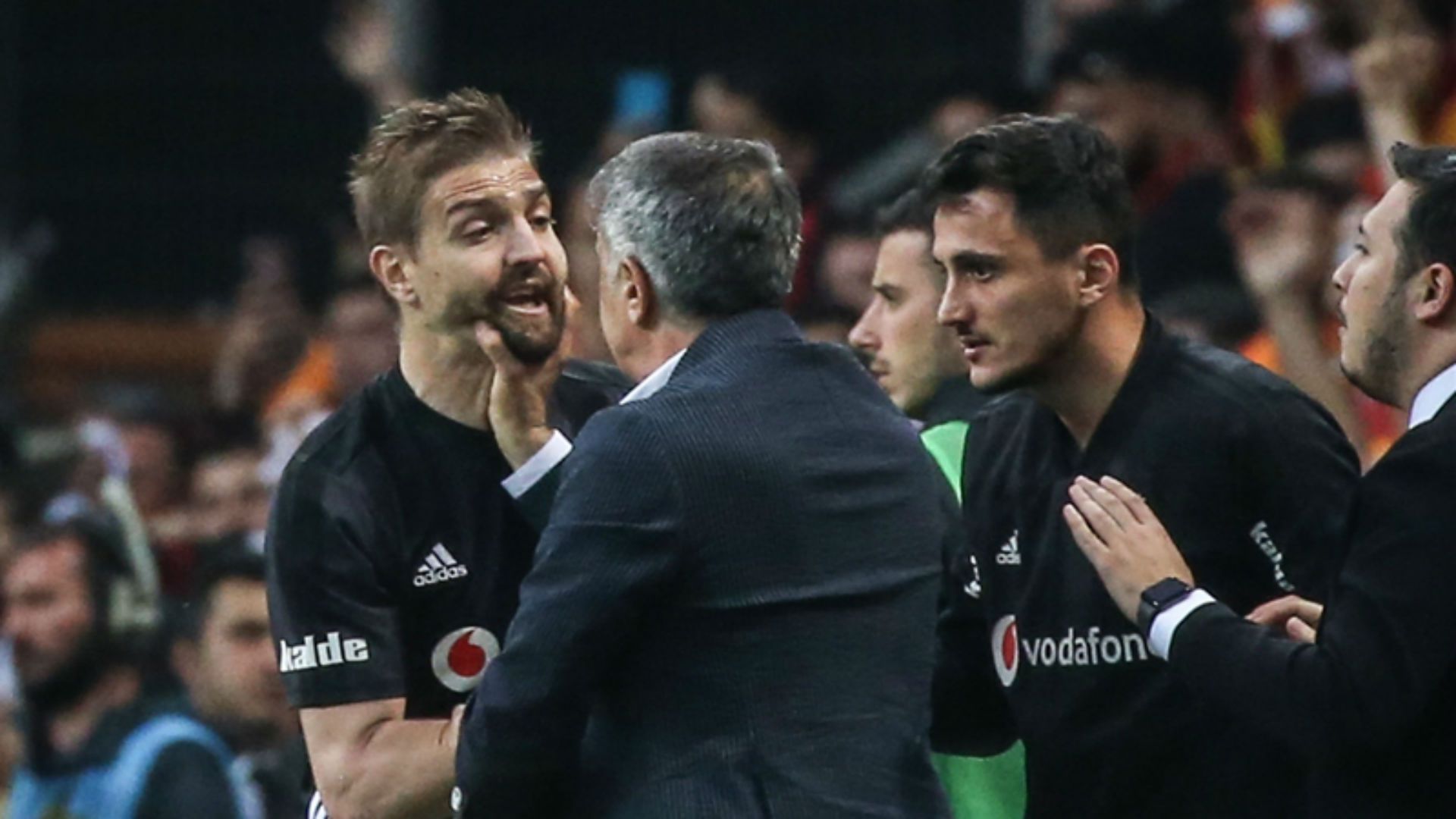 Galatasaray Besiktas Şenol Güneş Caner Erkin 04052019