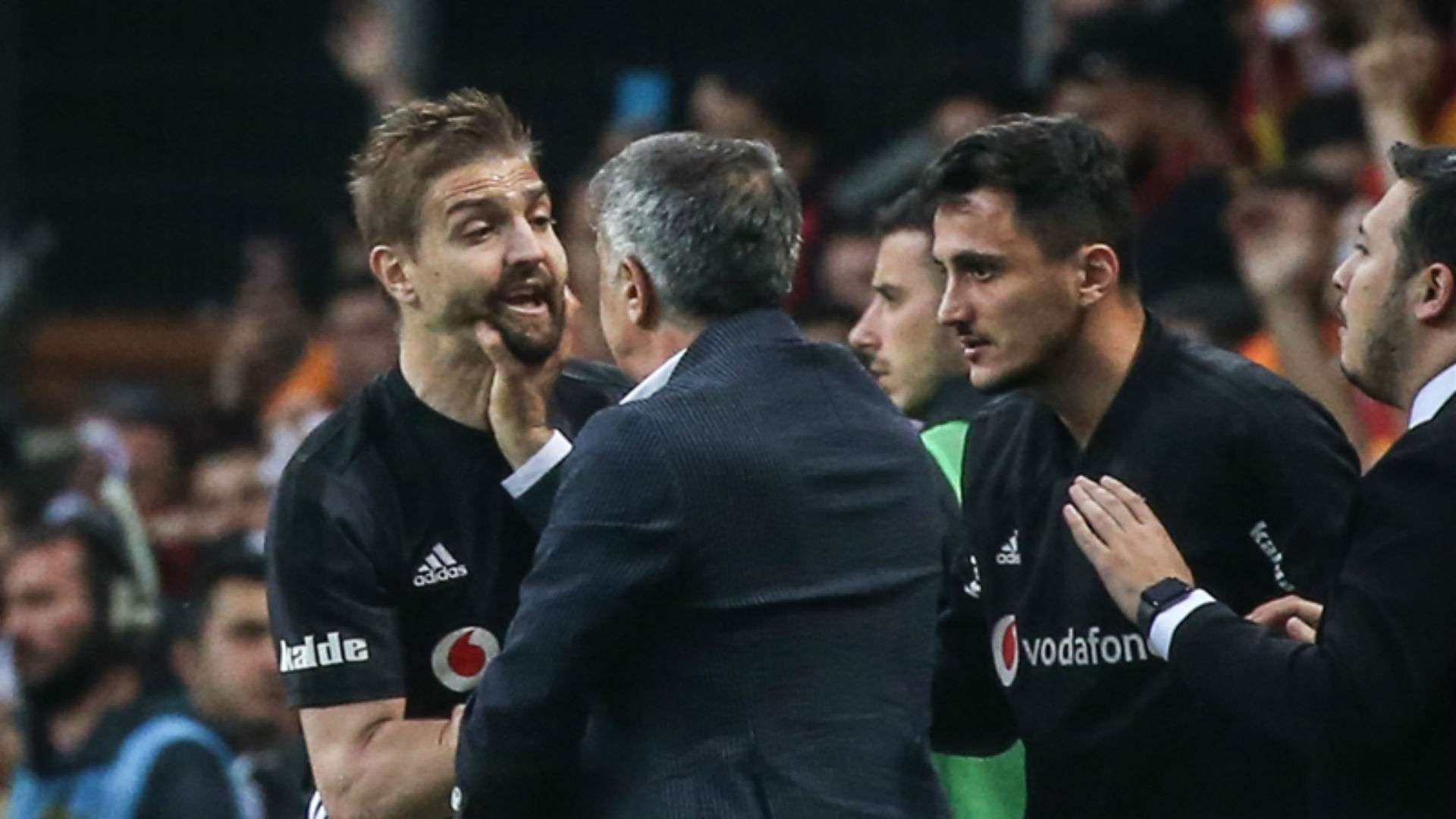 Galatasaray Besiktas Şenol Güneş Caner Erkin 04052019