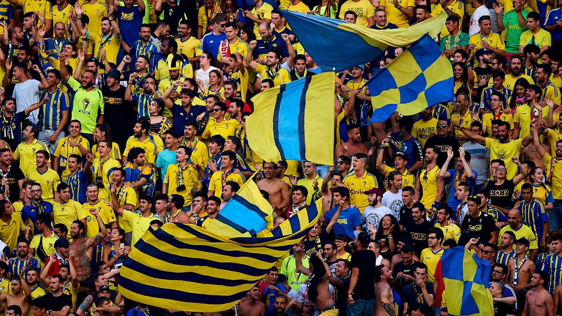 Cadiz fans