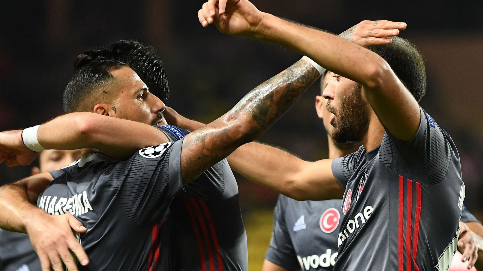 Tosun Monaco Besiktas