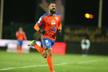 روني فيرنانديز - الفيحاء