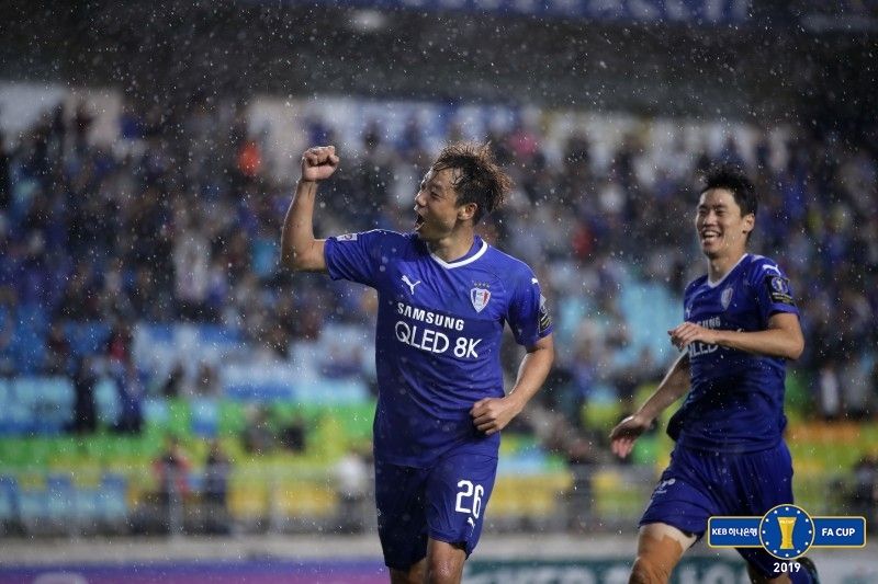 염기훈 FA컵 해트트릭