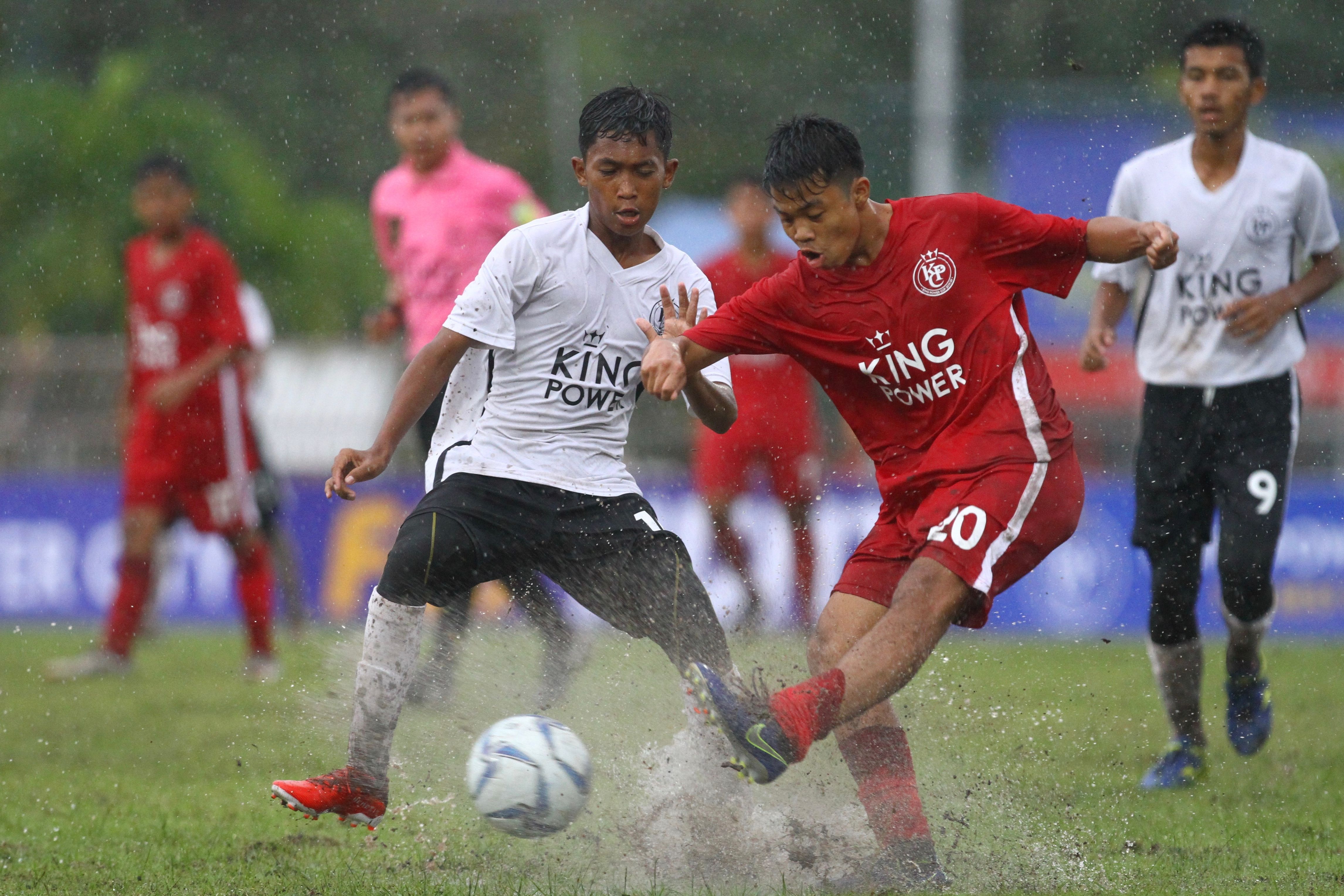 คิง เพาเวอร์ คัพ 7/11/2019