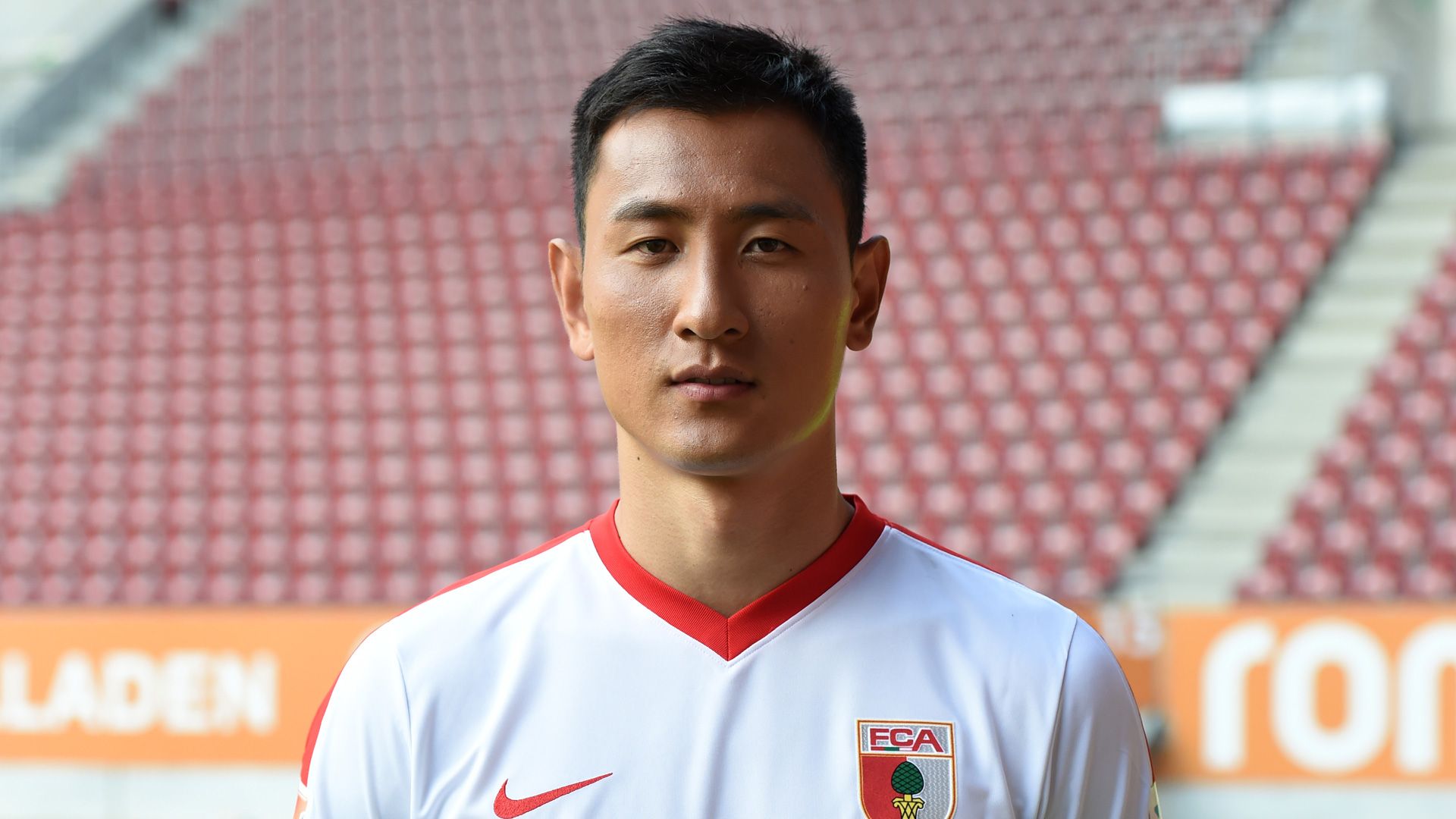 Ji Dong-Won Augsburg