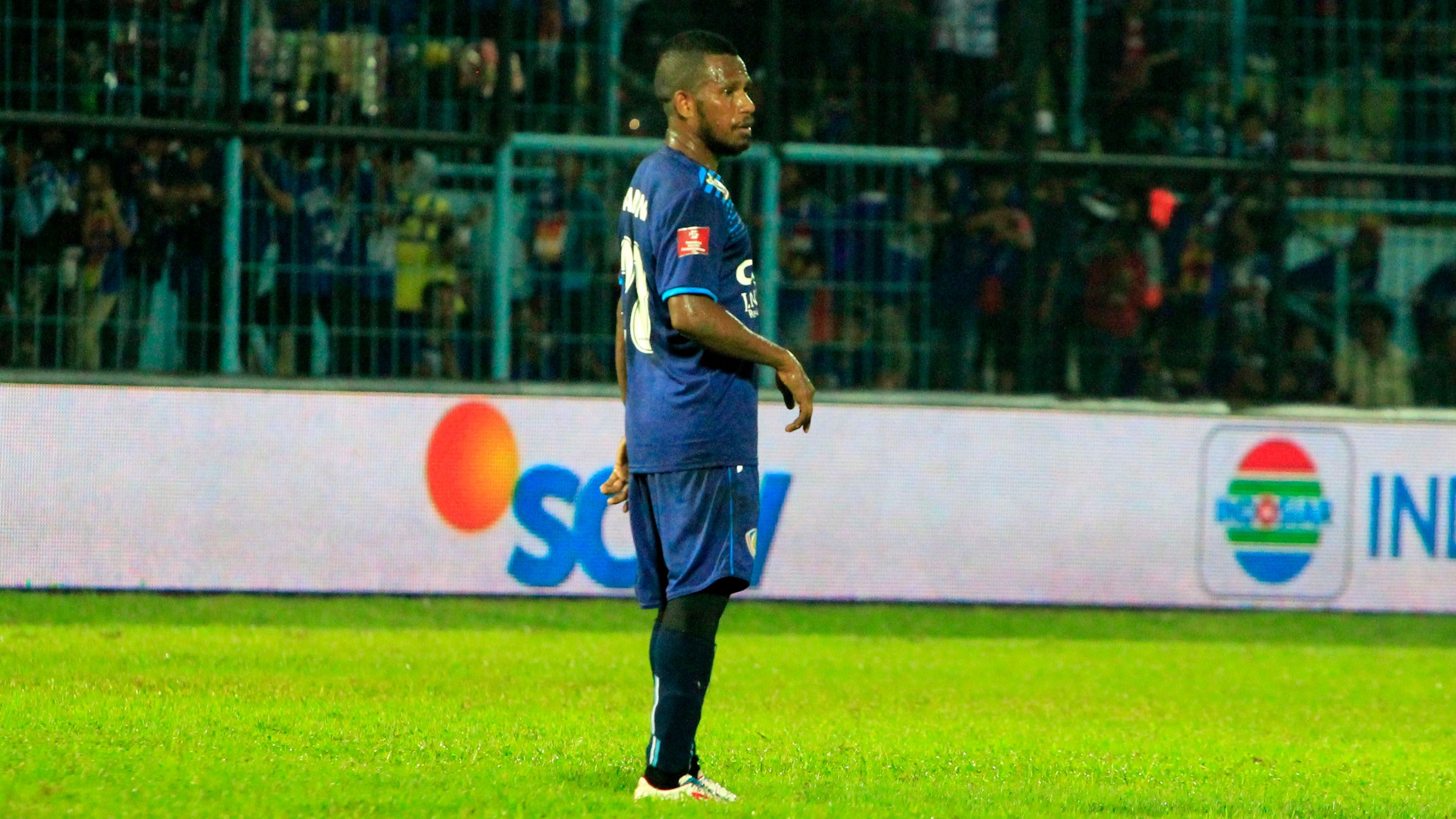 Okto Maniani - Arema Cronus