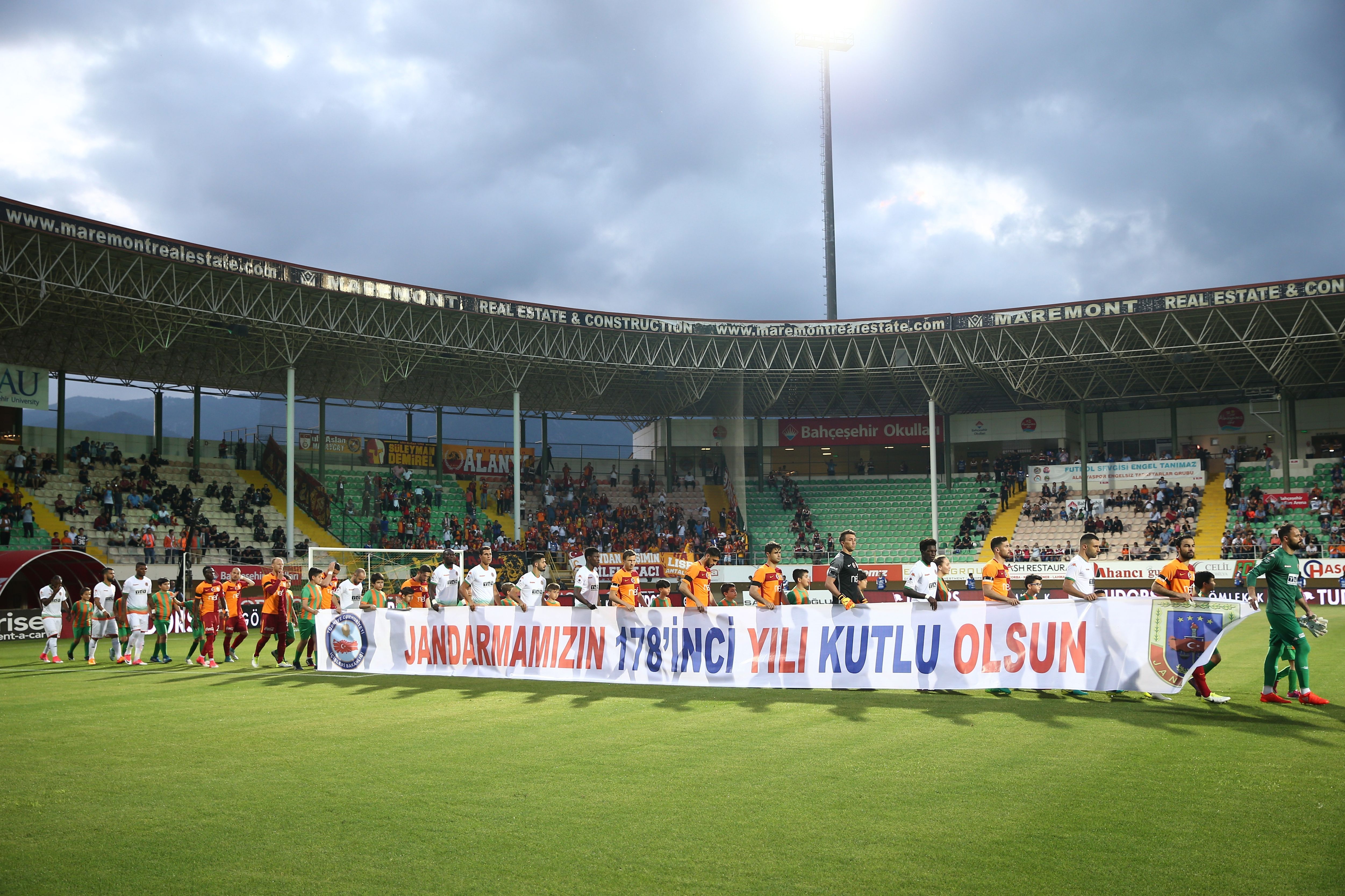 Alanya Bahçeşehir Okulları Stadyumu