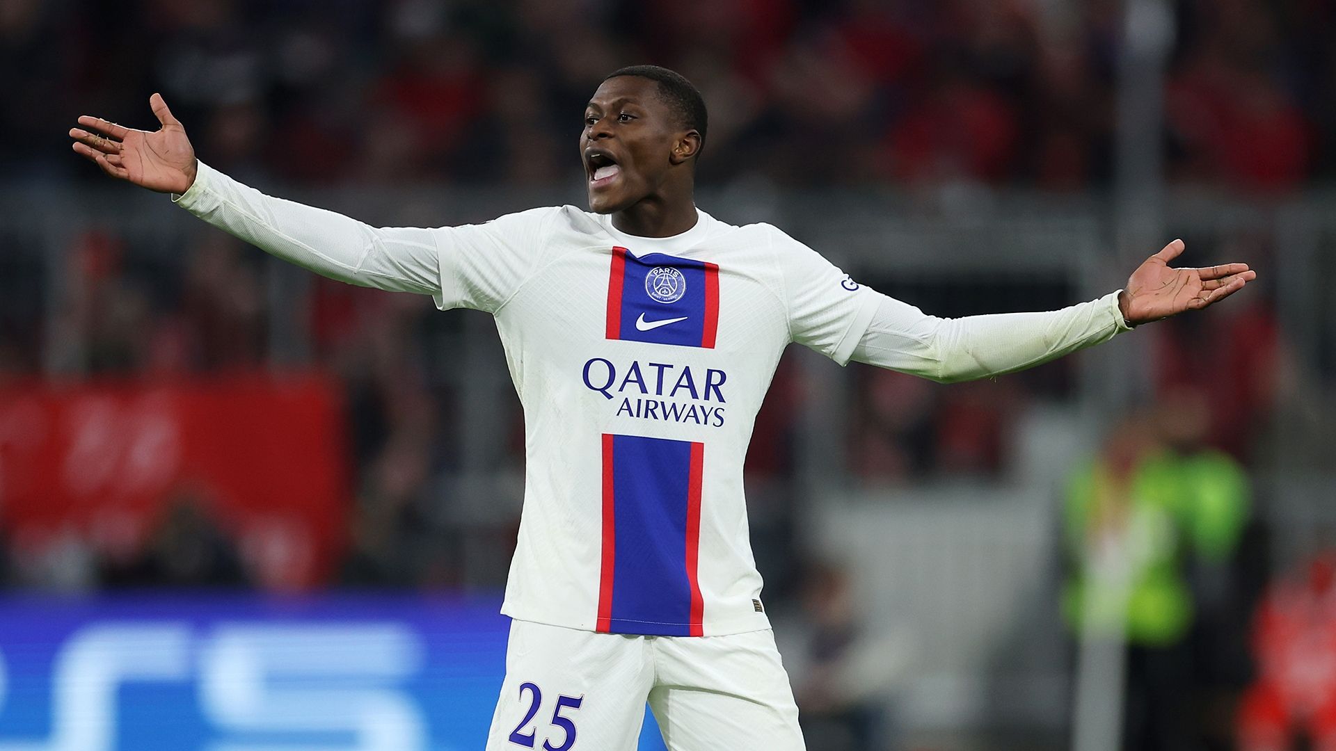 Nuno Mendes Eric Choupo-Moting goal Bayern Munich PSG Champions League 2022-23