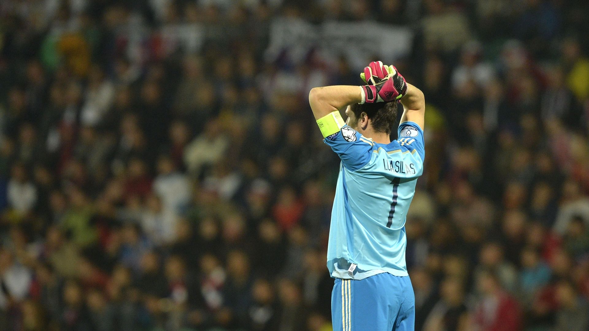 Iker Casillas Slovakia Spain Euro 2016 qualifier 09102014