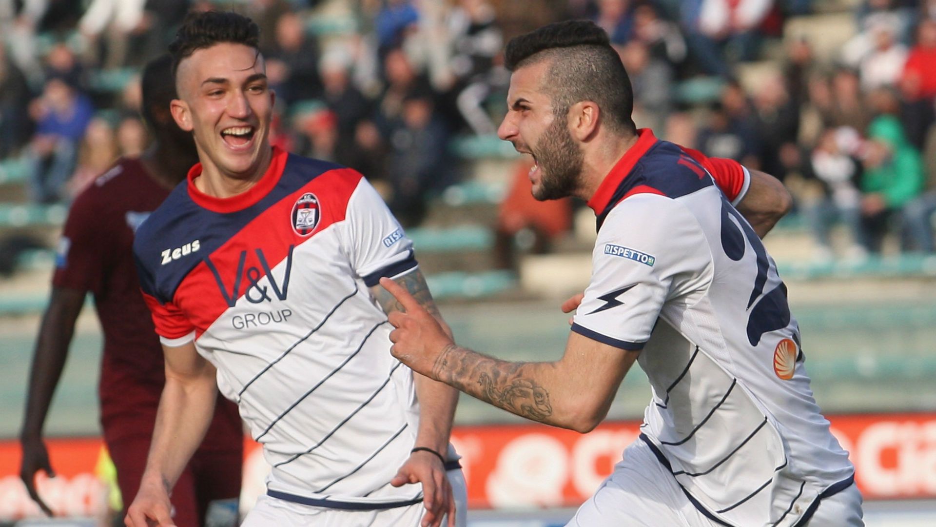 Mikael Ishak Crotone