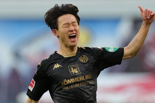 이재성 vs 라이프치히