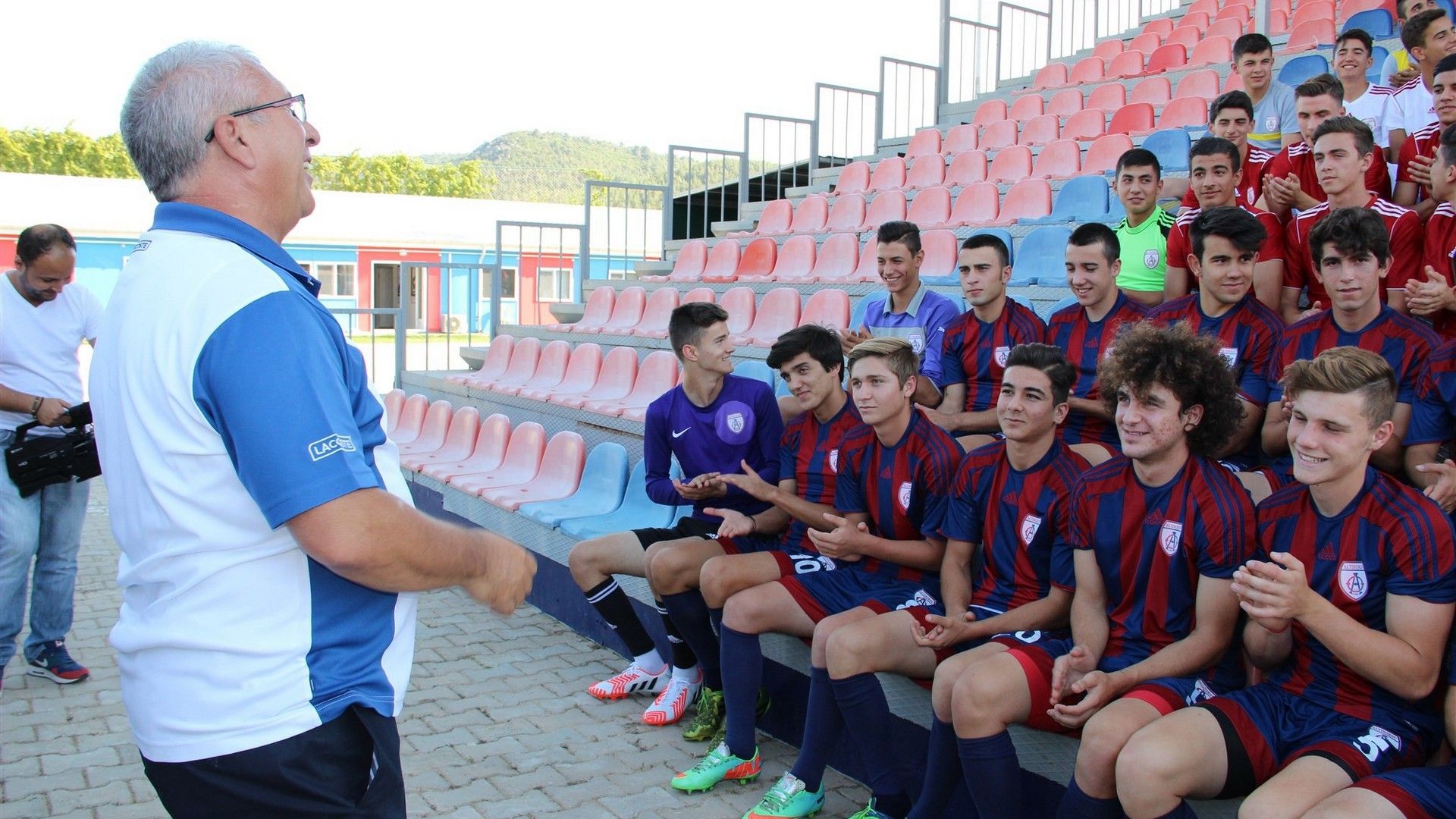 Altinordu chairman and football academy