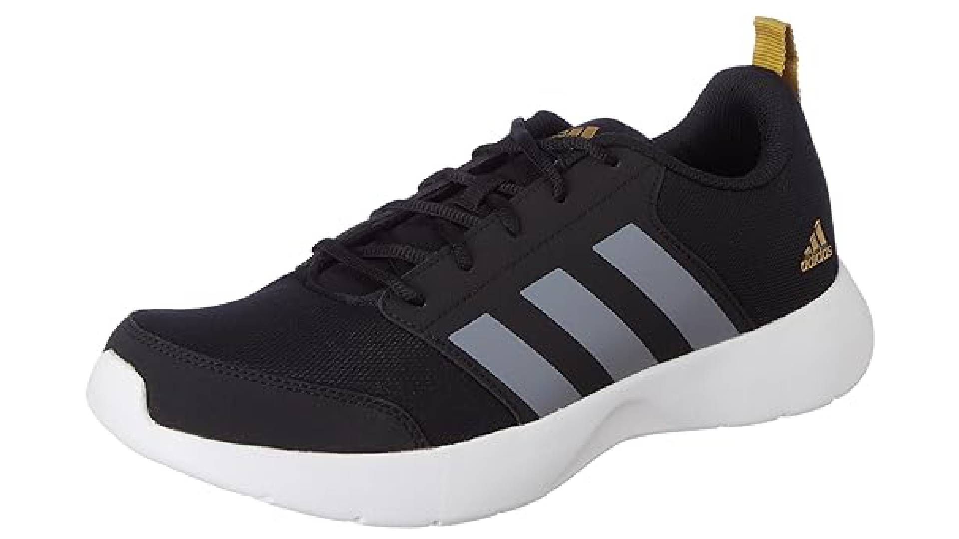 حذاء رجالي بومازور ام من أديداس