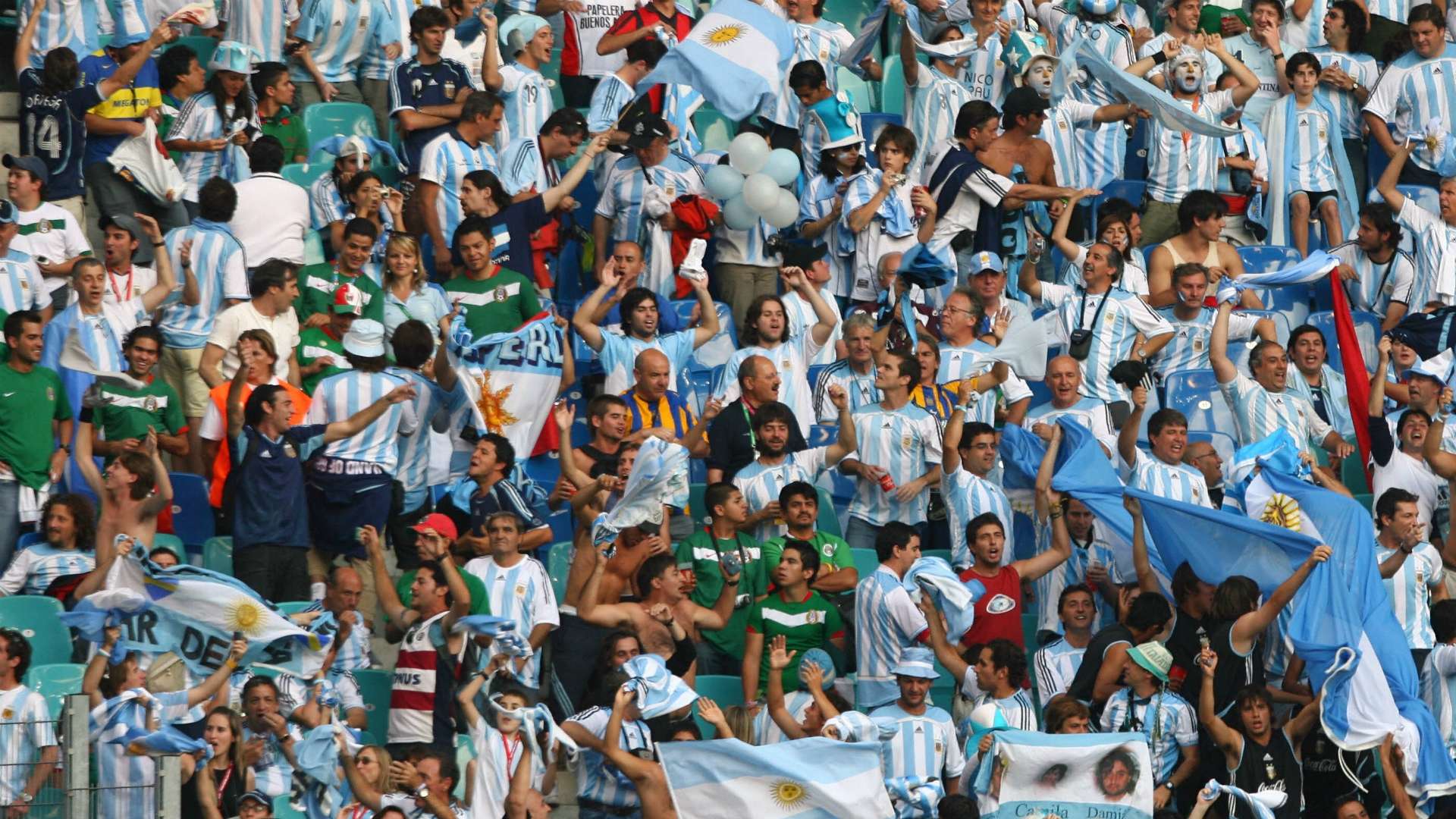 Mexico Argentina fans