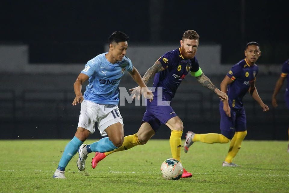 อนาวิน จูจีน