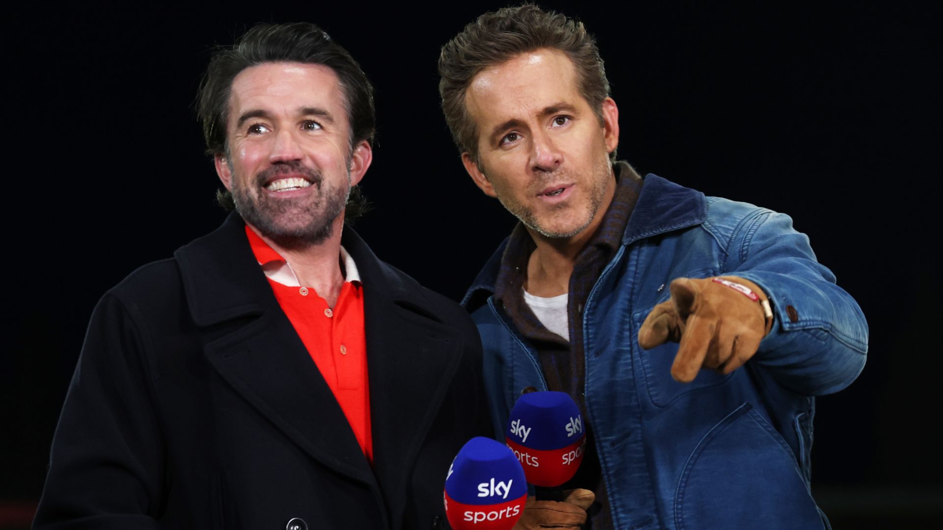 Rob McElhenney, Ryan Reynolds Fokus Bimbingan Luar Wrexham