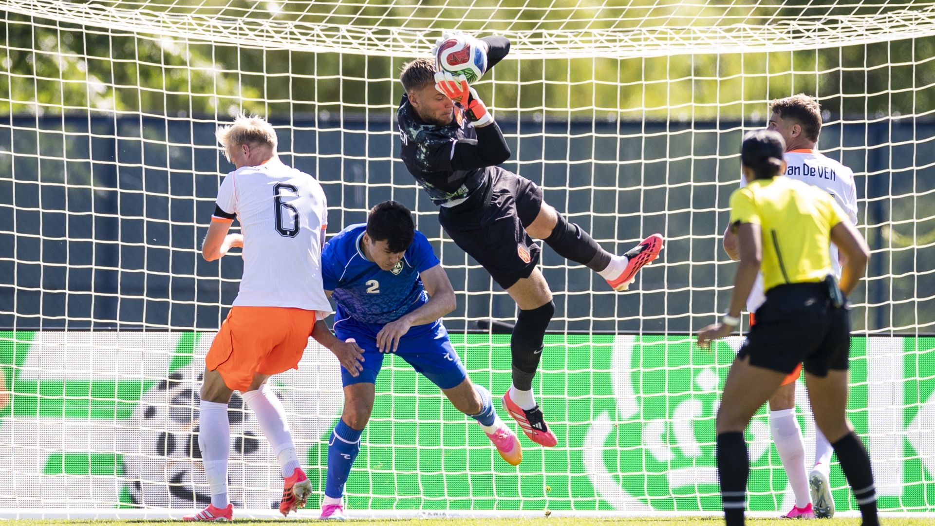 Bart Verbruggen - Netherlands vs Uzbekistan 2026