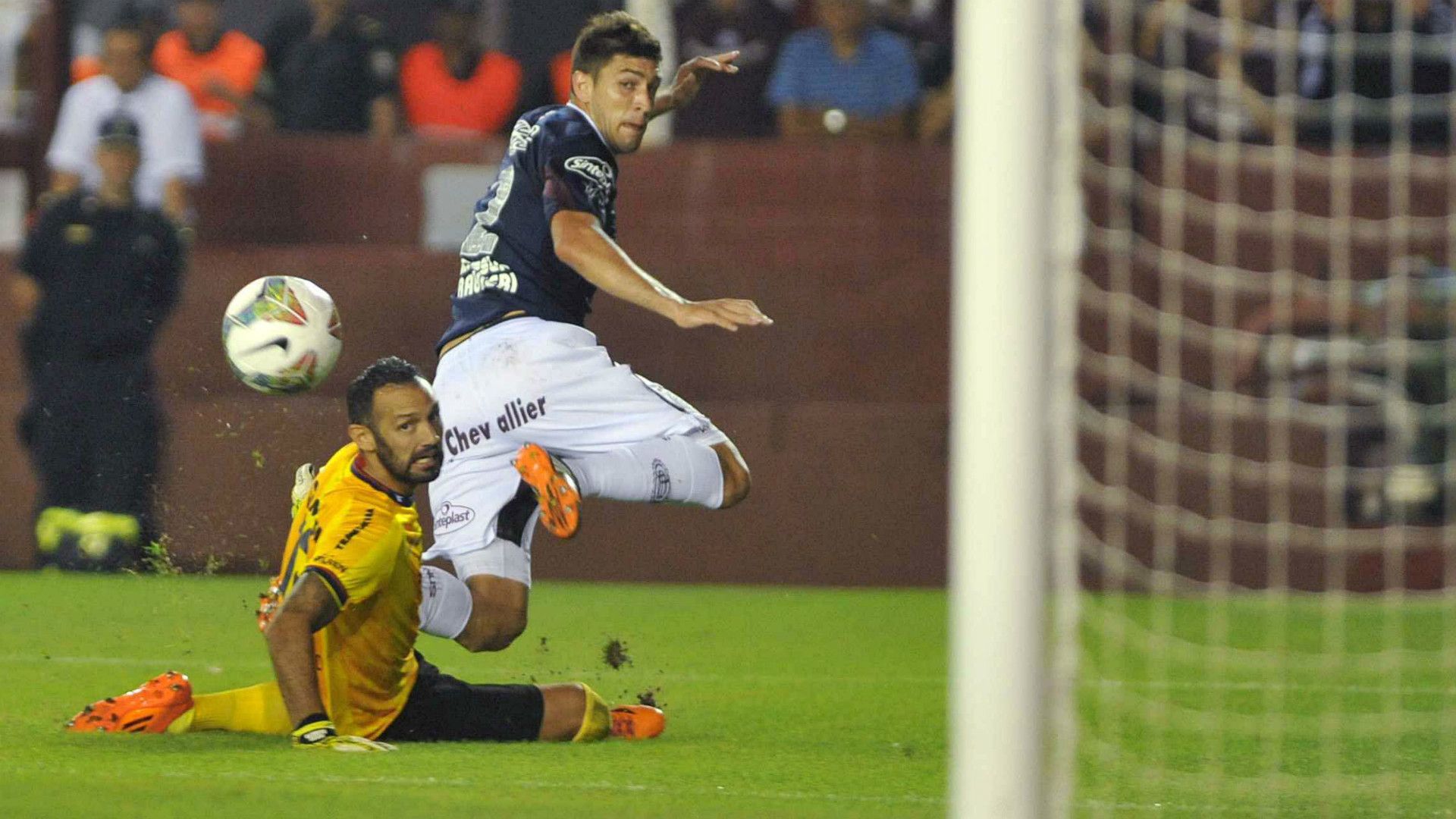 Diego Braghieri Diego Barreto Lanus Cerro Porteño Octavos de final Copa Sudamericana 21102014