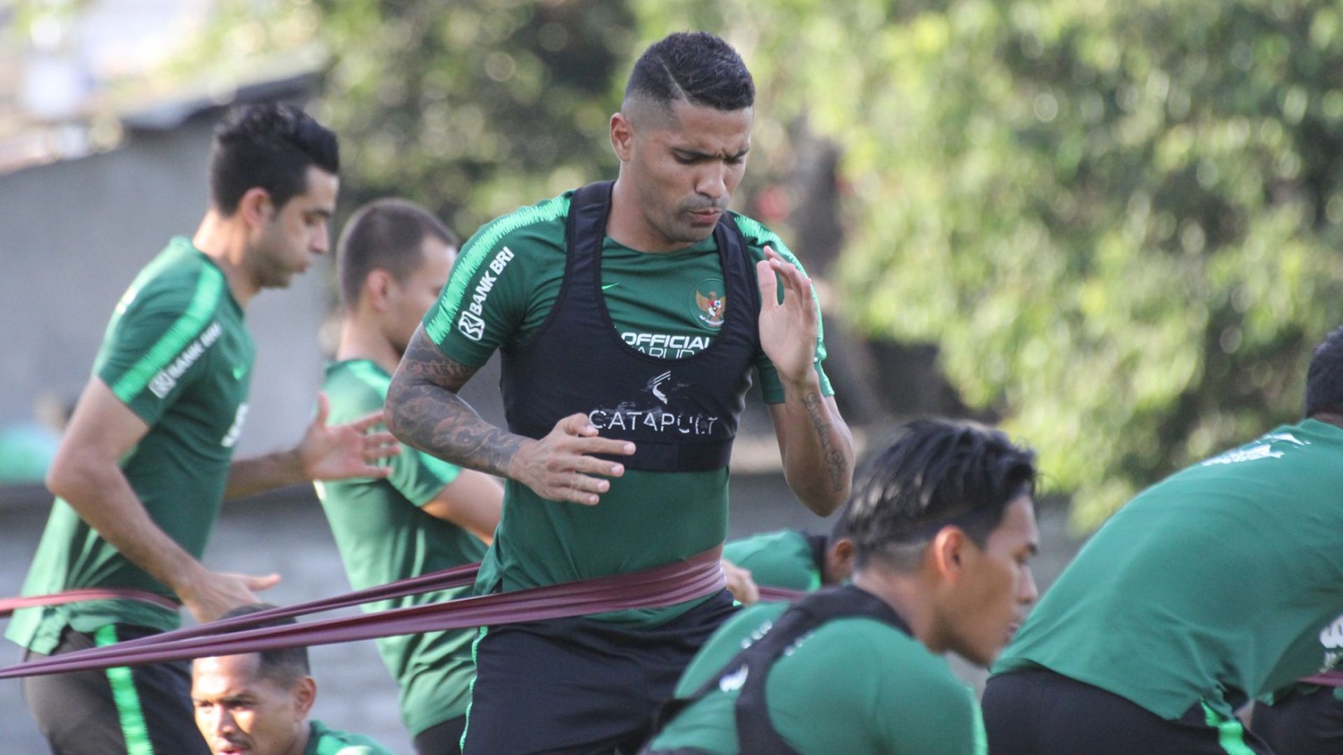 Latihan Timnas Indonesia Di Bali - Alberto Beto Goncalves & Otavio Dutra