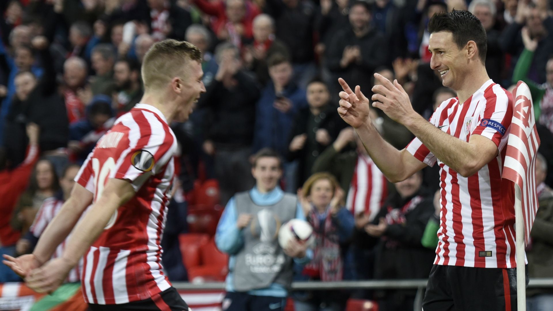 Iker Muniain Aritz Aduriz Athletic Bilbao APOEL Europa League 16022017