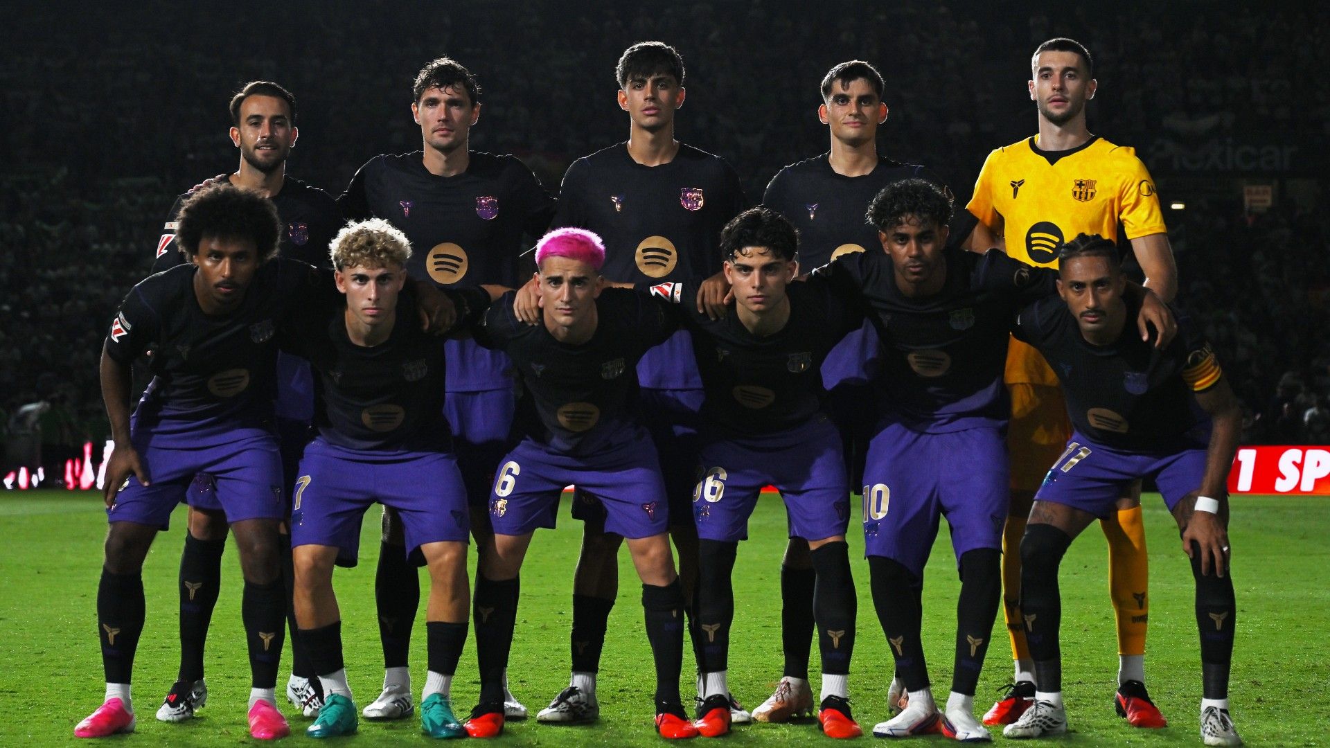 barcelona-team photo-20260823