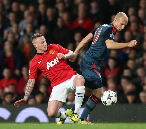 Buttner_Robben_Manchester United v Bayern Munich 20140401